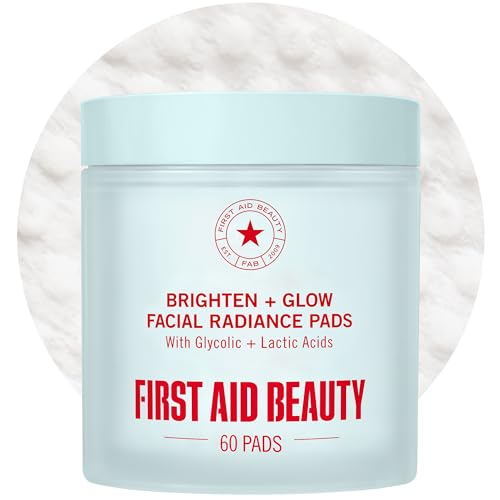 Detalle de First Aid Beauty Facial Radiance Pads with Glycolic & Lactic Acids