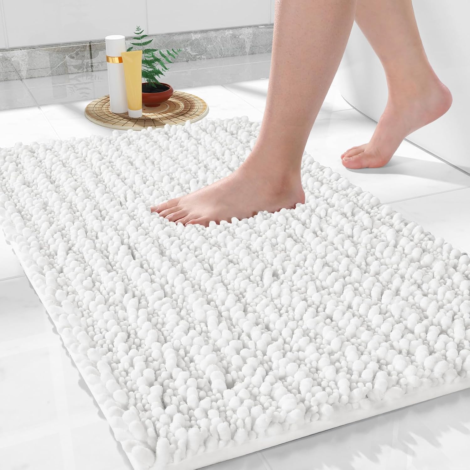 Detalle de Yimobra 36 x 24-Inch Chenille Bath Mat, White, Plush High Pile