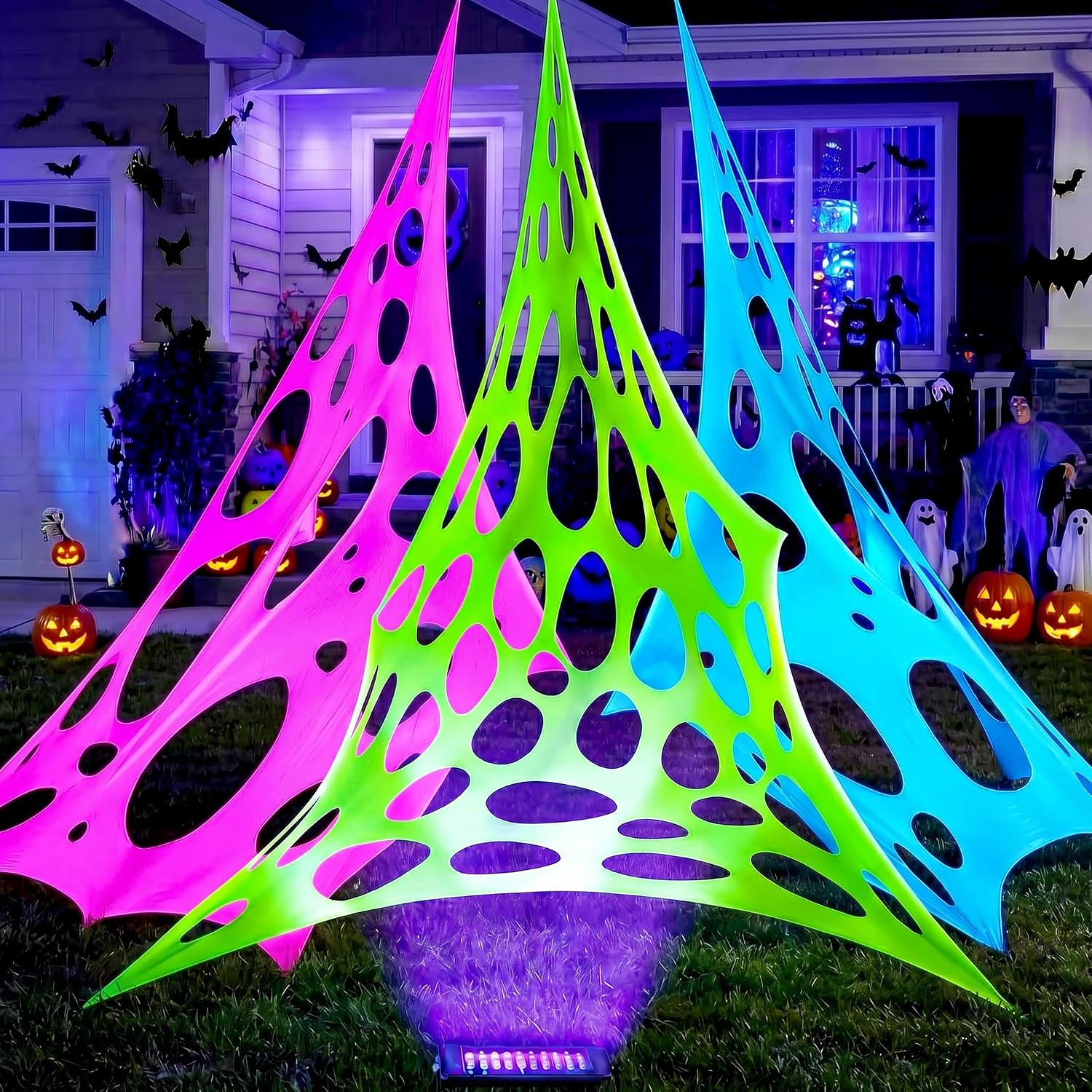 Detalle de BEABOO Glow-in-the-Dark Spider Web Decoration, 3 Colors, Black Light and Stakes