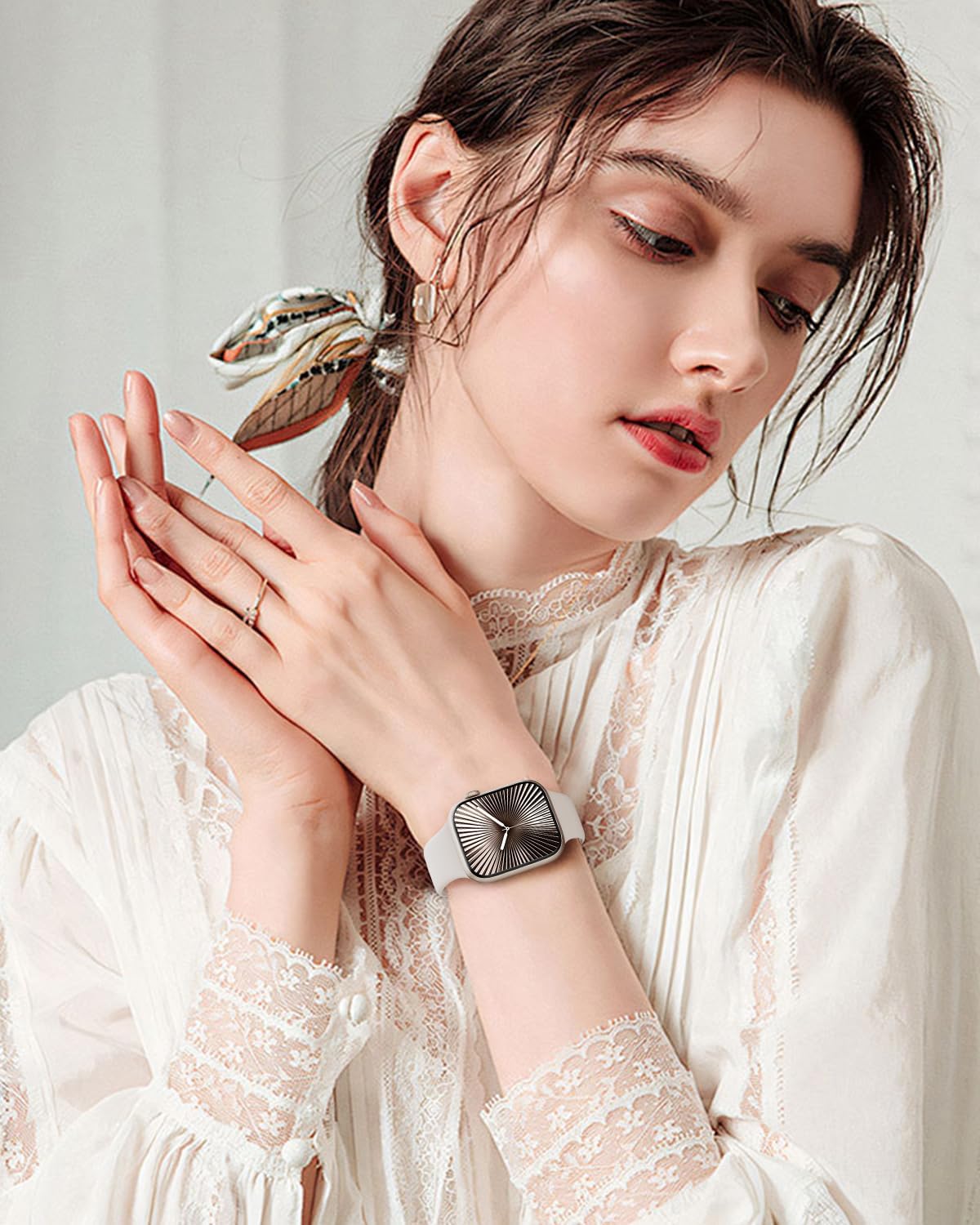Detalle 2 de Apple Watch silicone strap 49mm Aquamarine