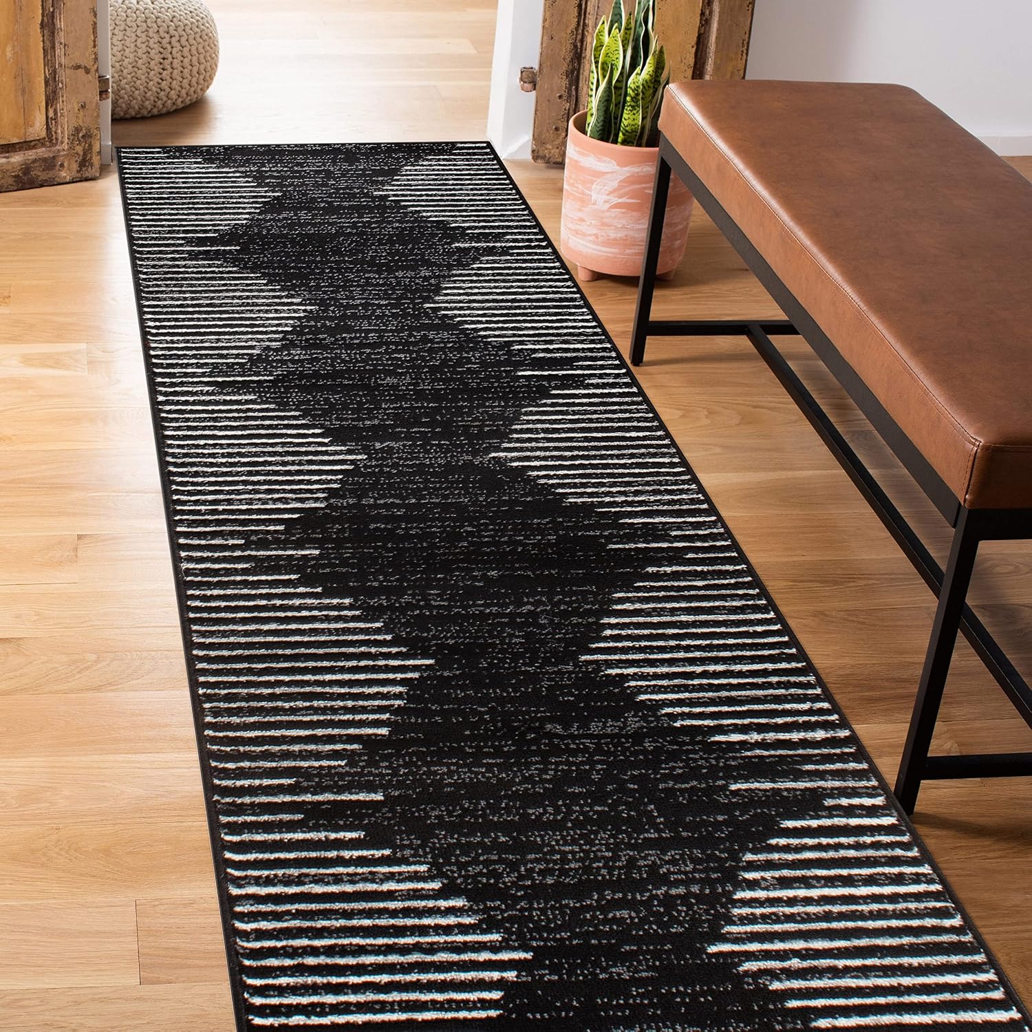 Detalle de Rugshop Bohemian Stripe Stain-Resistant Runner Rug 2' x 7'