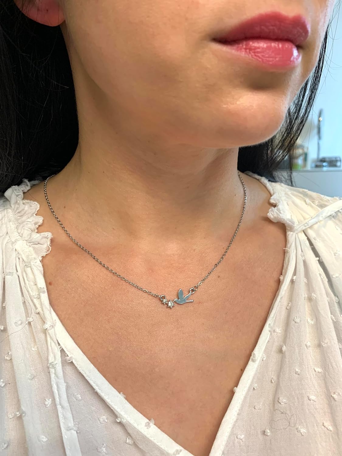 Detalle 2 de ONDEGO 925 Silber Halskette Taube Frieden Anhänger mit Zirkonia – Geschenkidee für Freundin, Schwester oder Mama