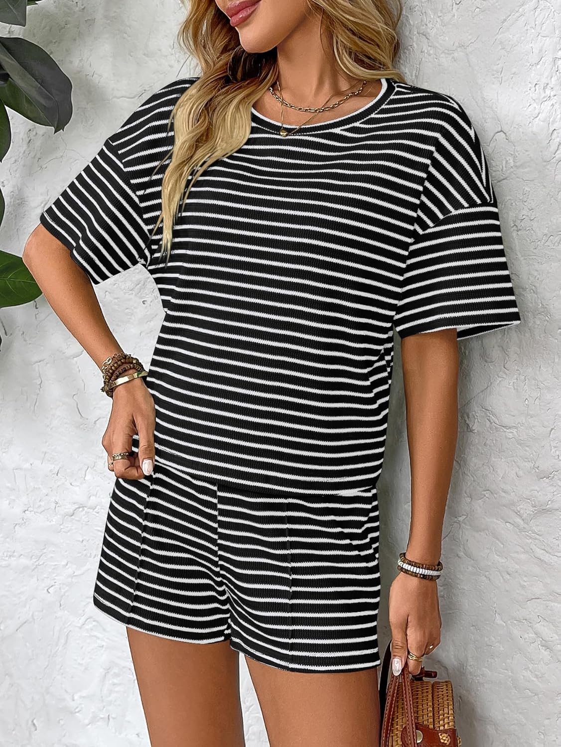 Thumbnail 2 de DONYKARRY Damen Zweiteiler Sommer-Set mit Crop-Top und Shorts (Tracksuit/Loungewear)