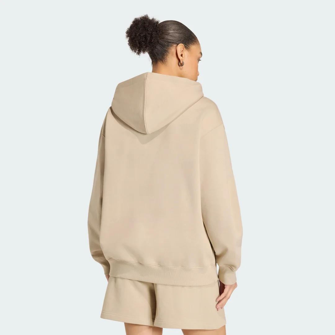Detalle de Adidas Essentials: Sudadera con capucha de felpa, corte holgado en beige