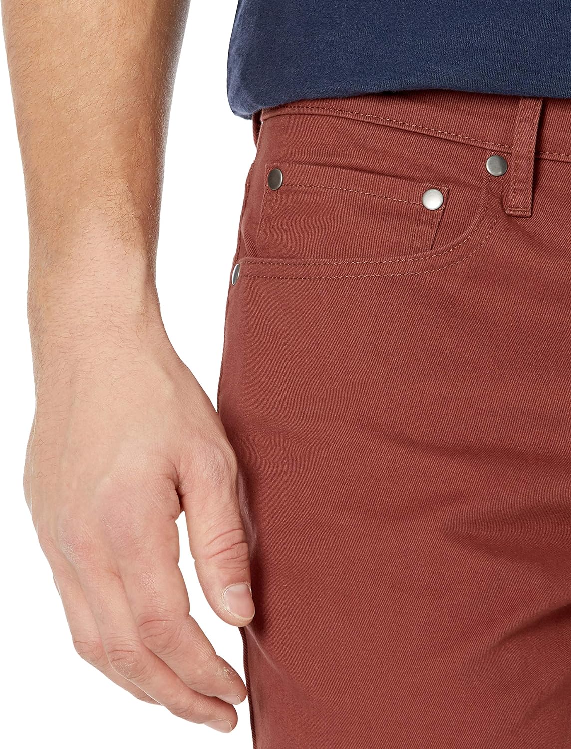 Thumbnail 2 de Amazon Essentials Men’s Slim Fit 7" (18cm) Stretch 5-Pocket Jean Shorts