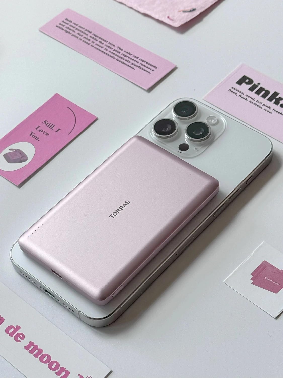 Thumbnail 1 de TORRAS PB4D MiniMag 5000mAh Magnetic Power Bank, 0.3-Inch Slim, Azalea Pink