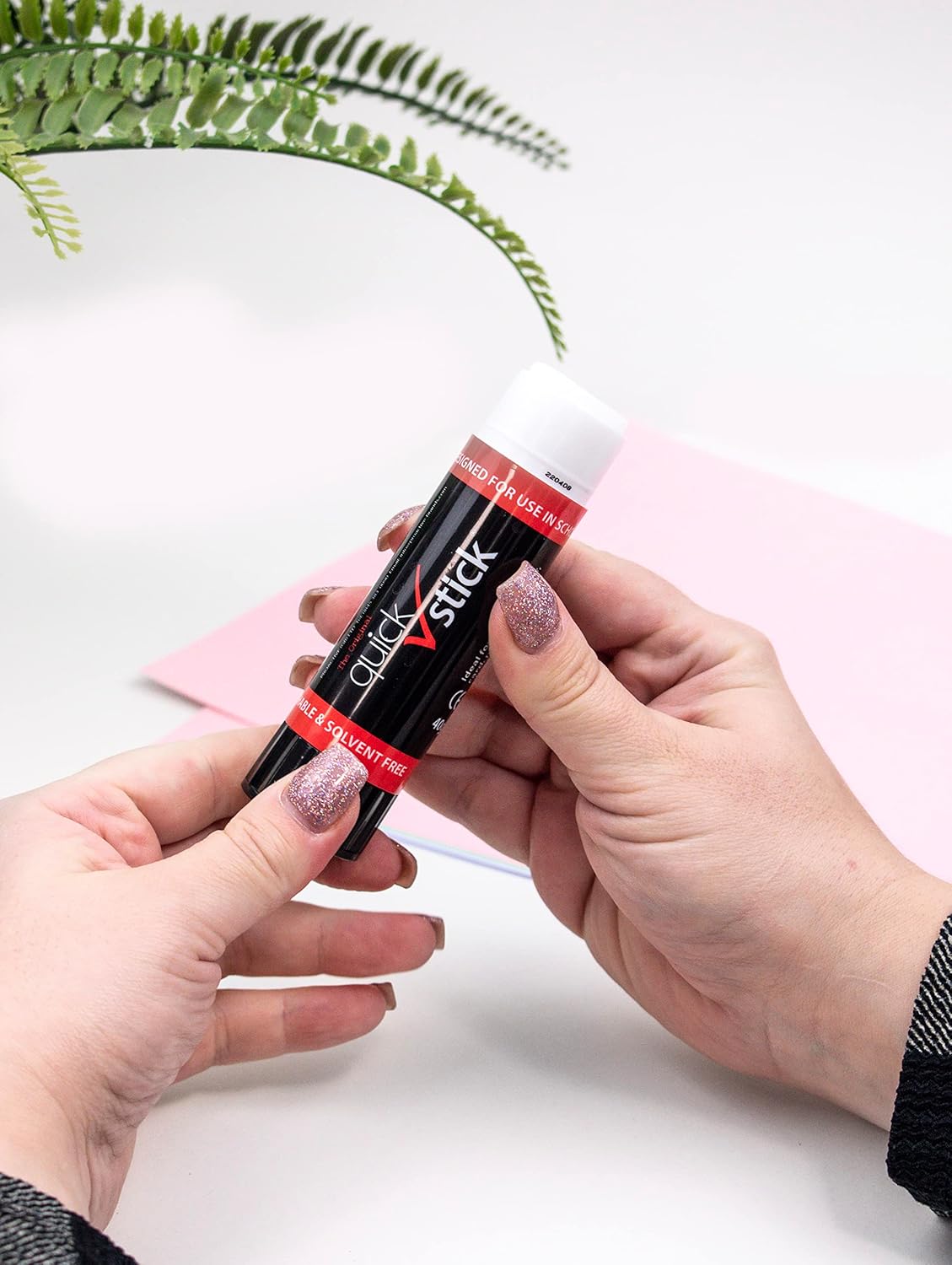 Detalle de Quick stick Original Glue stick 40g – 5 Pack: Reliable, kid-friendly craft glue