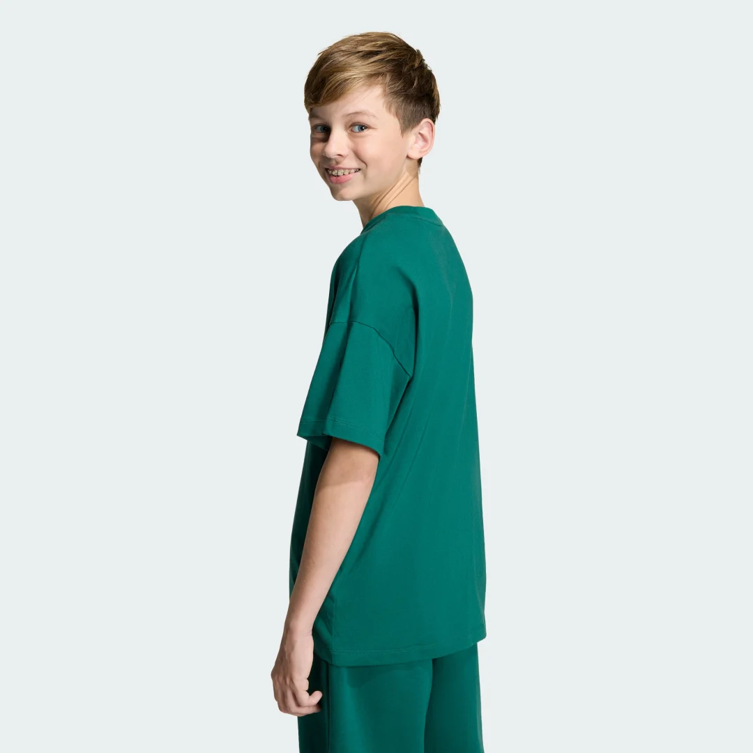 Thumbnail 3 de Camiseta holgada con diseño de bloques de Adidas — verde, comodidad para el día a día