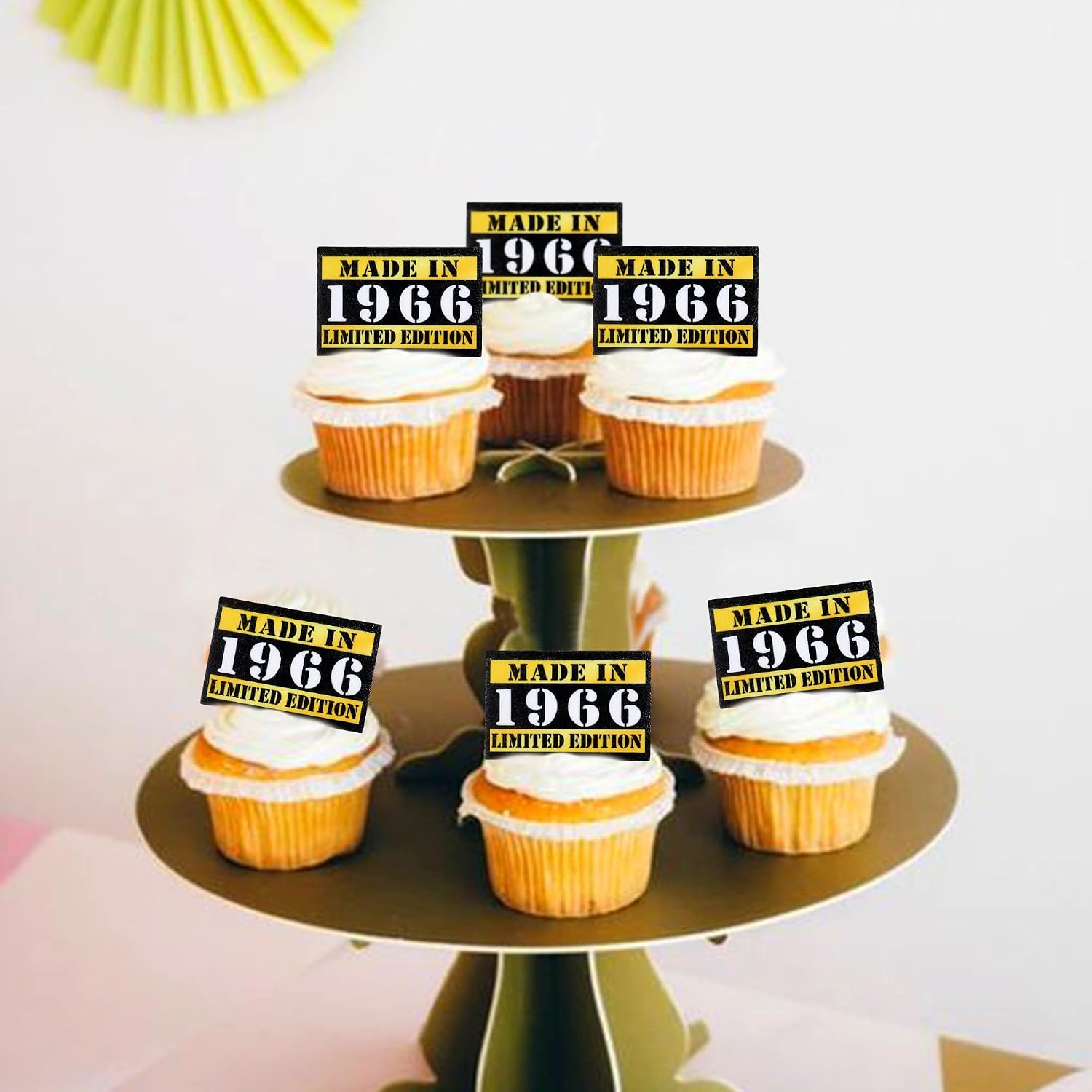 Detalle 2 de Ercadio 50-Count Edible 1966 Birthday Toppers, Pre-Cut Rice Paper