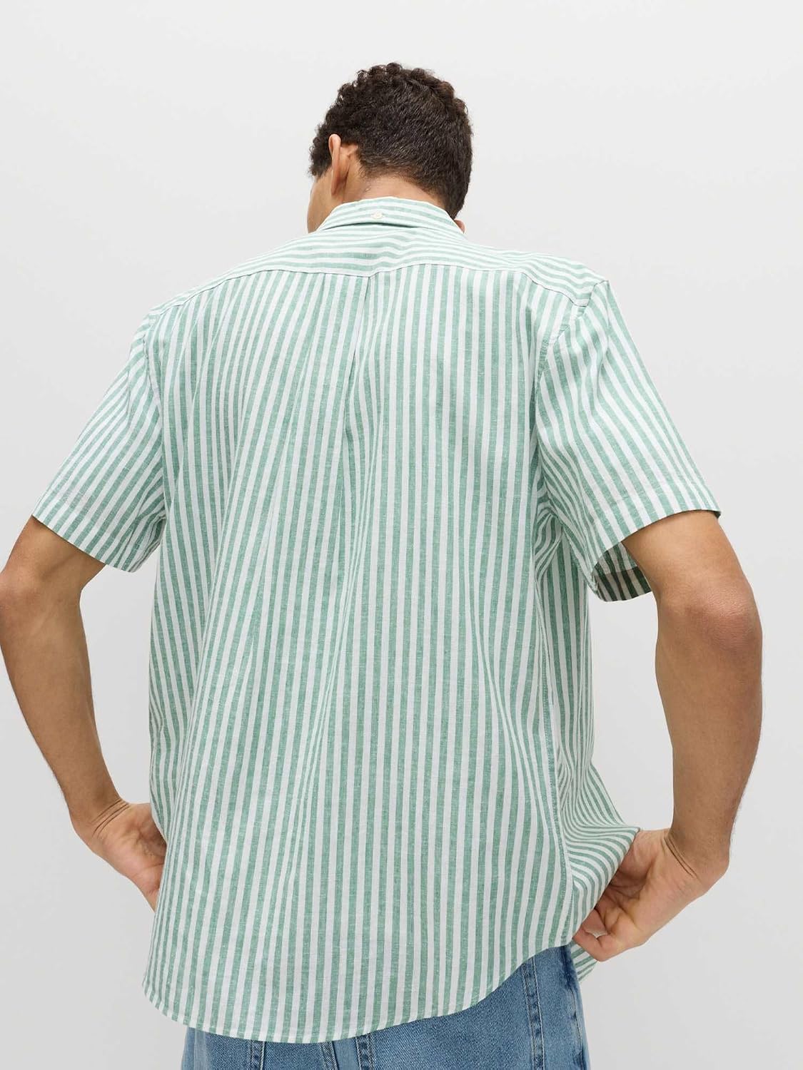 Detalle 1 de Marks & Spencer linnenrijk overhemd met korte mouwen en normale pasvorm