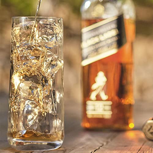 Detalle de Johnnie Walker Black Label 12 años — Whisky escocés blended 700 ml