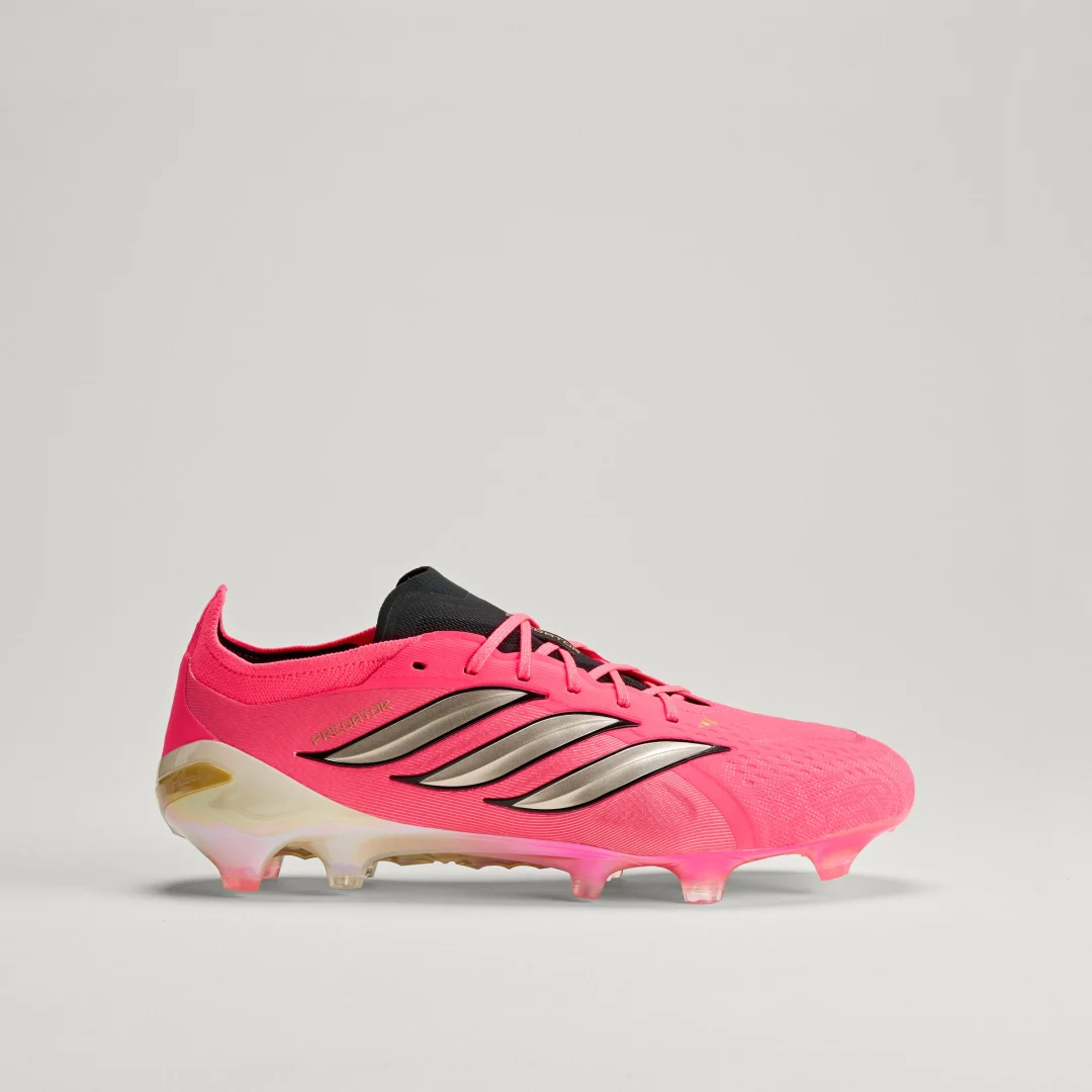 Detalle de Adidas Predator Elite para césped natural seco – color Rosa