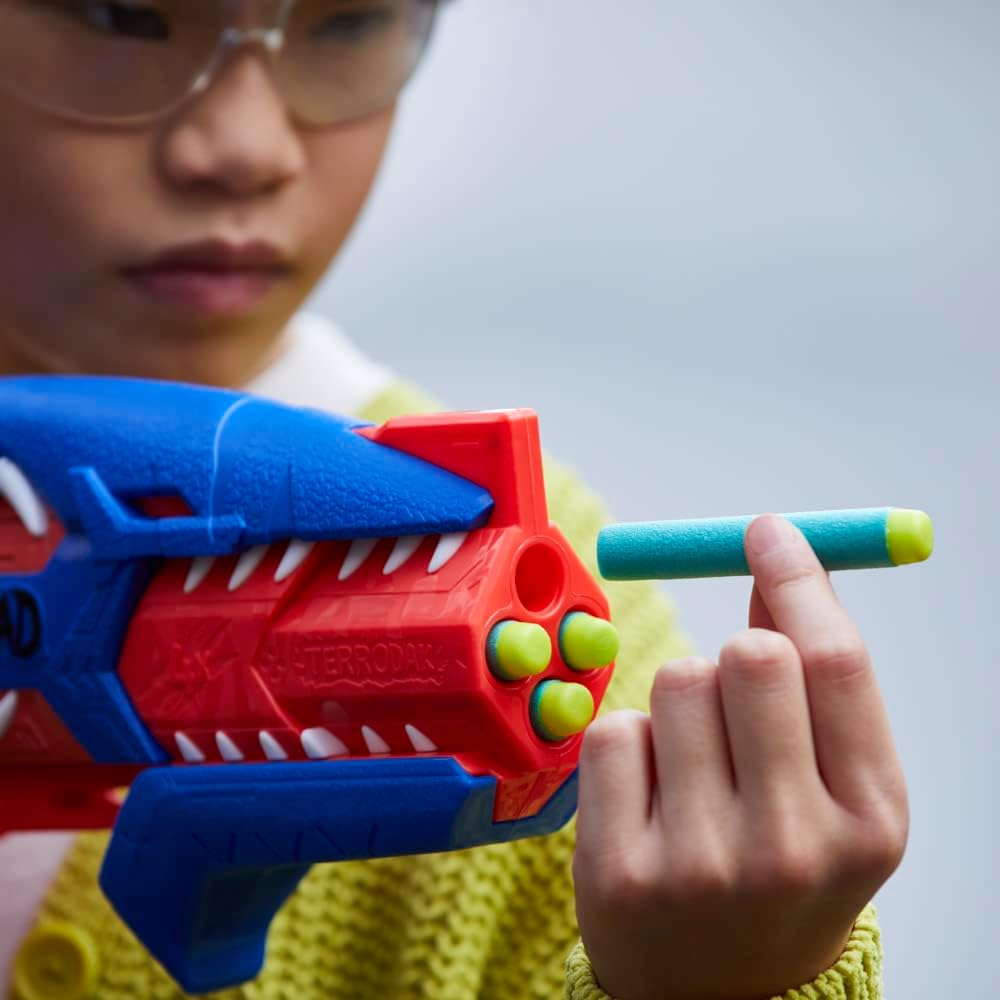 Thumbnail 3 de HASBRO Nerf Dinosquad Terrodak - Blaster a pompa a tema dinosauro con 4 dardi