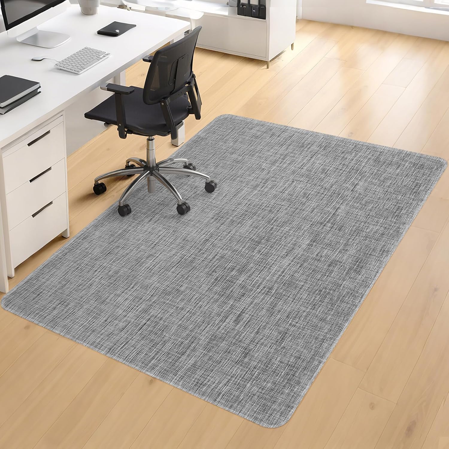 Detalle de BesWin 48" x 60" PVC Office Chair Mat for Hardwood Floors, Gray