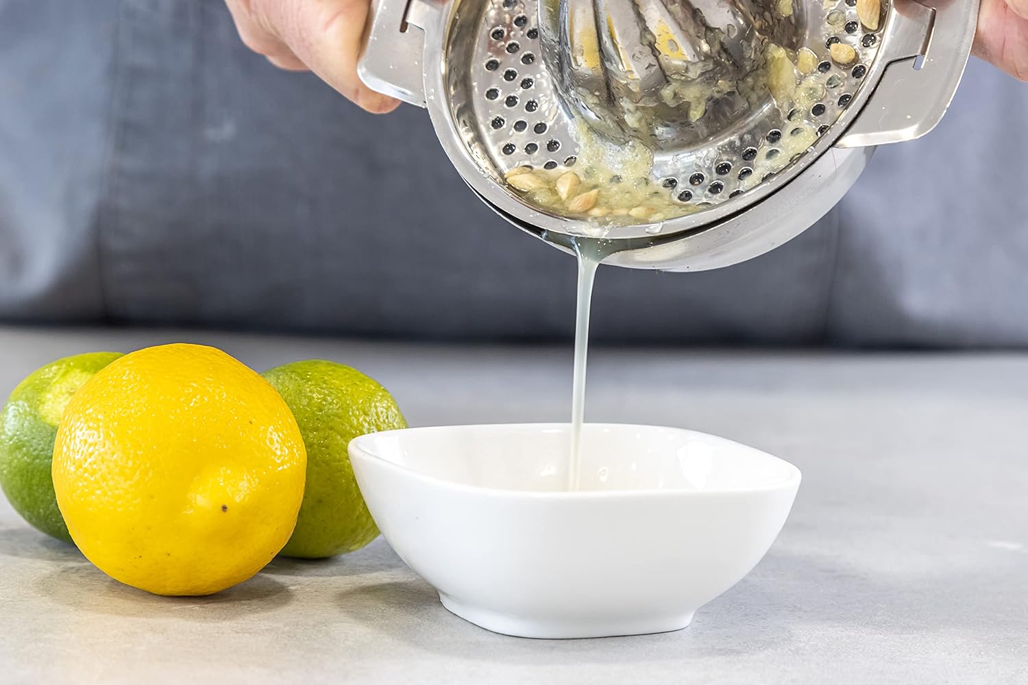 Detalle 2 de MasterClass Presse-Citron en acier inoxydable ⚙