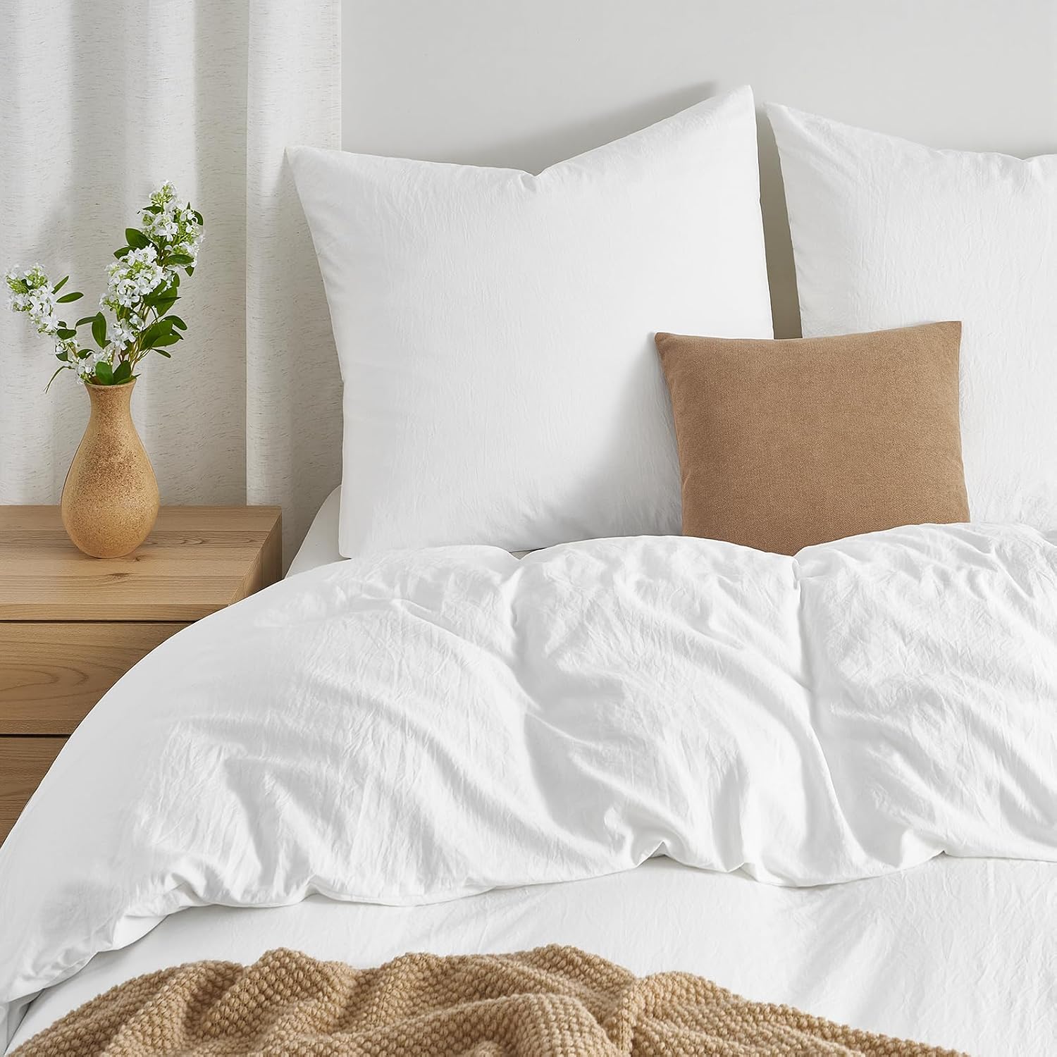Detalle de Duvetnova Super King Size Duvet Cover Set – White, Ultra-Soft Microfibre with Zipper Closure (260 x 220 cm) + 2 Pillowcases