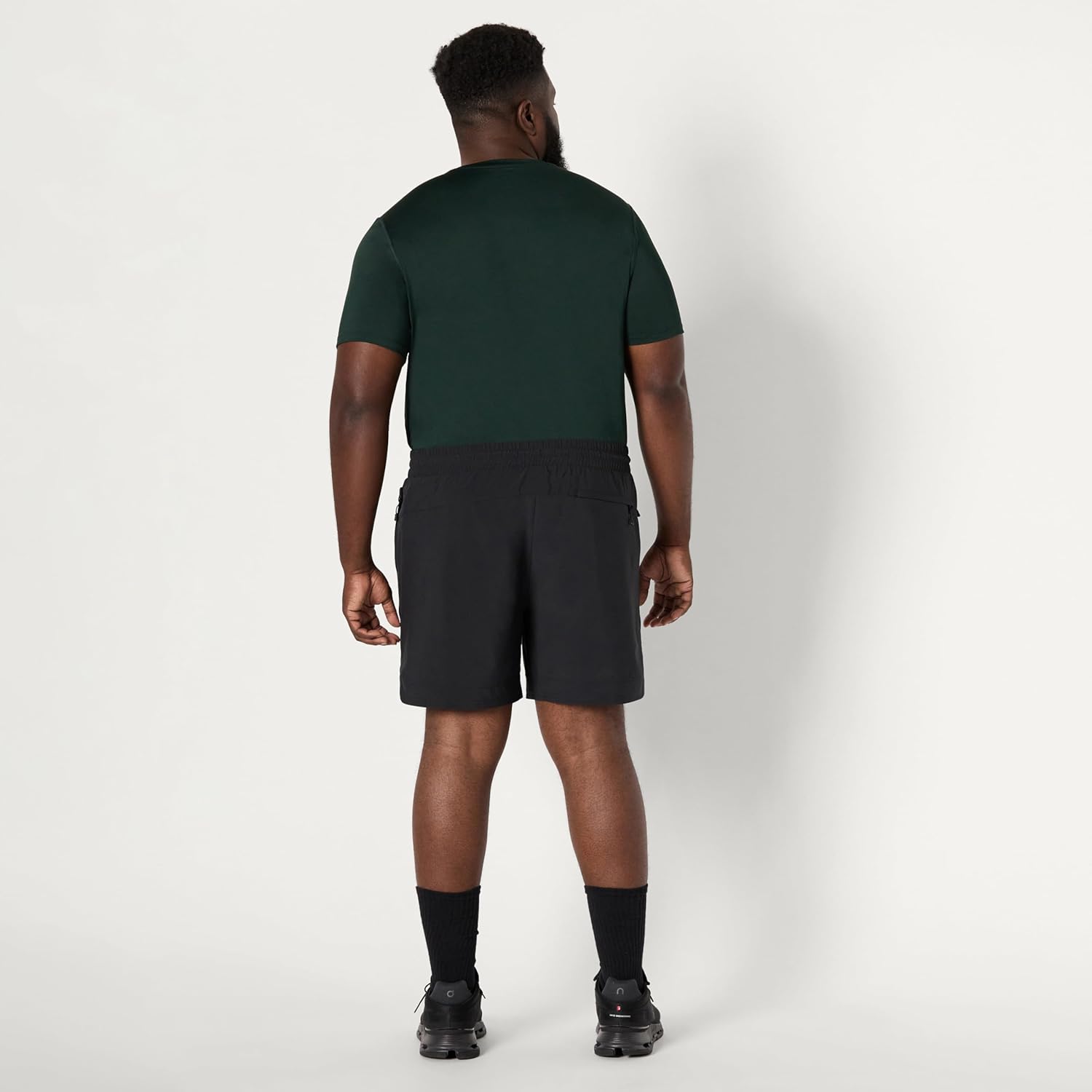 Thumbnail 6 de Amazon Essentials Men's Athletic Performance Stretch Contrast Woven Gym Short, 6" Inseam