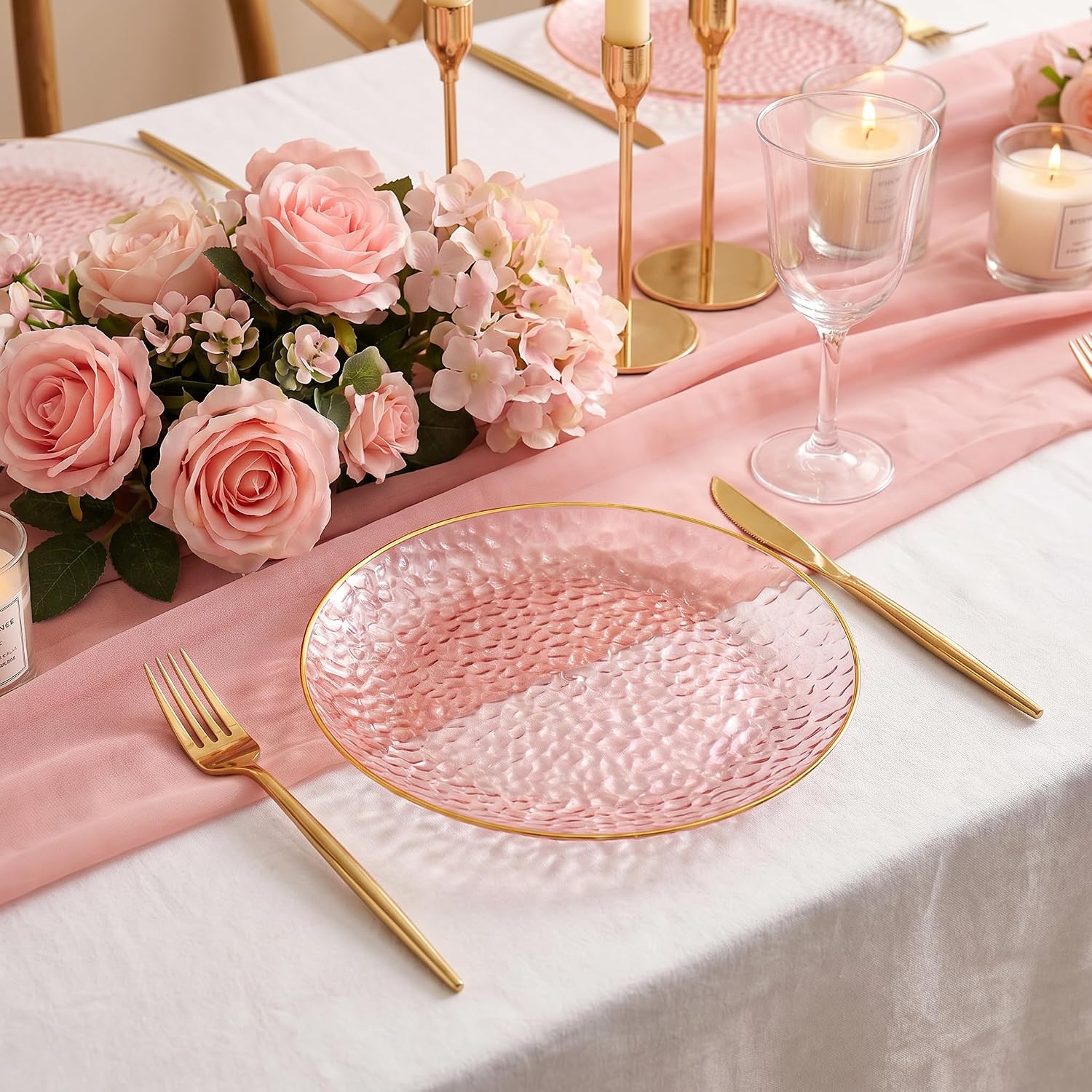 Detalle de Rubtlamp 100 Pcs Pink Gold 7 Inch Dessert Plates – Hammered Plastic Disposable with Gold Rim