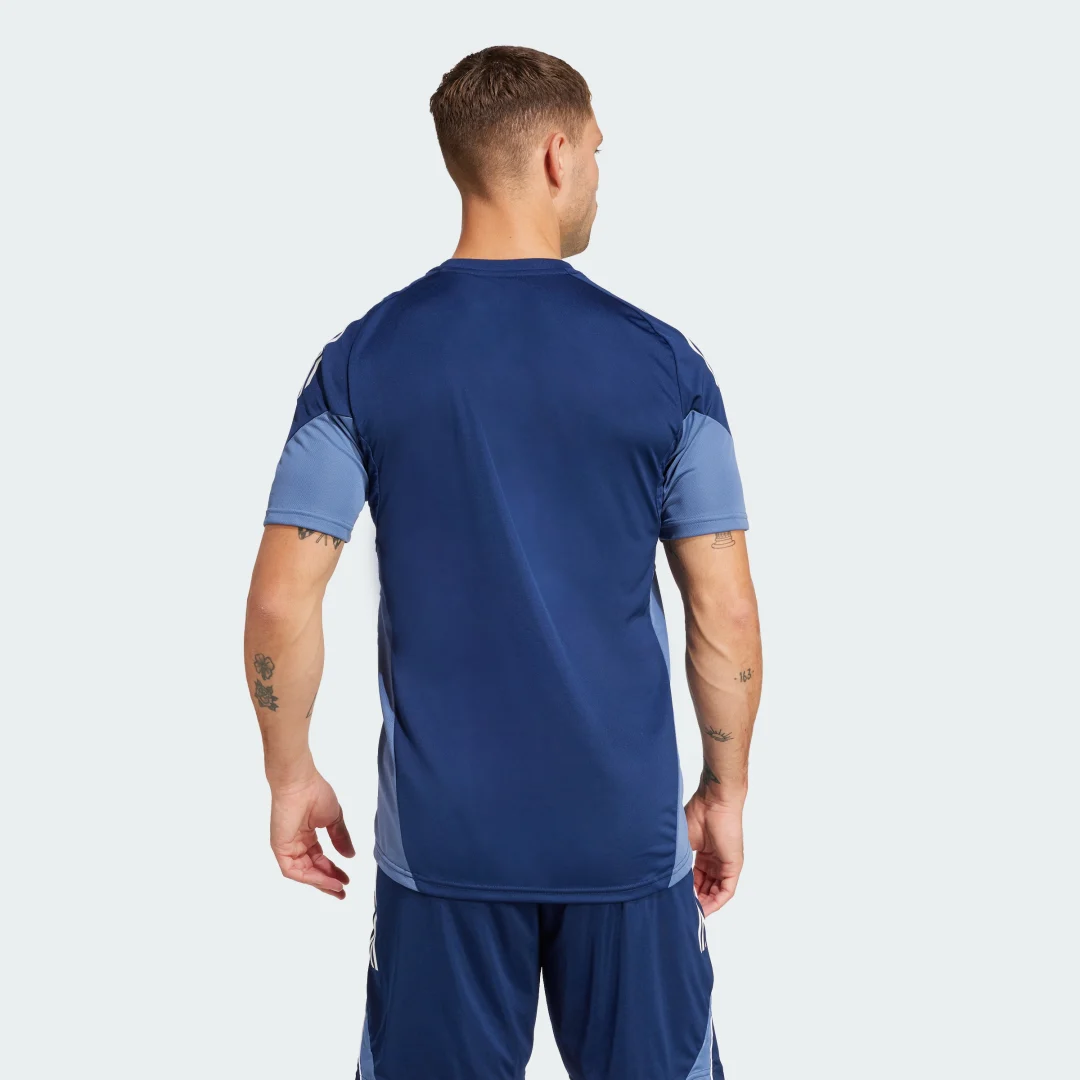 Detalle 2 de Camiseta entrenamiento Tiro 25 Competition de Adidas – color Azul