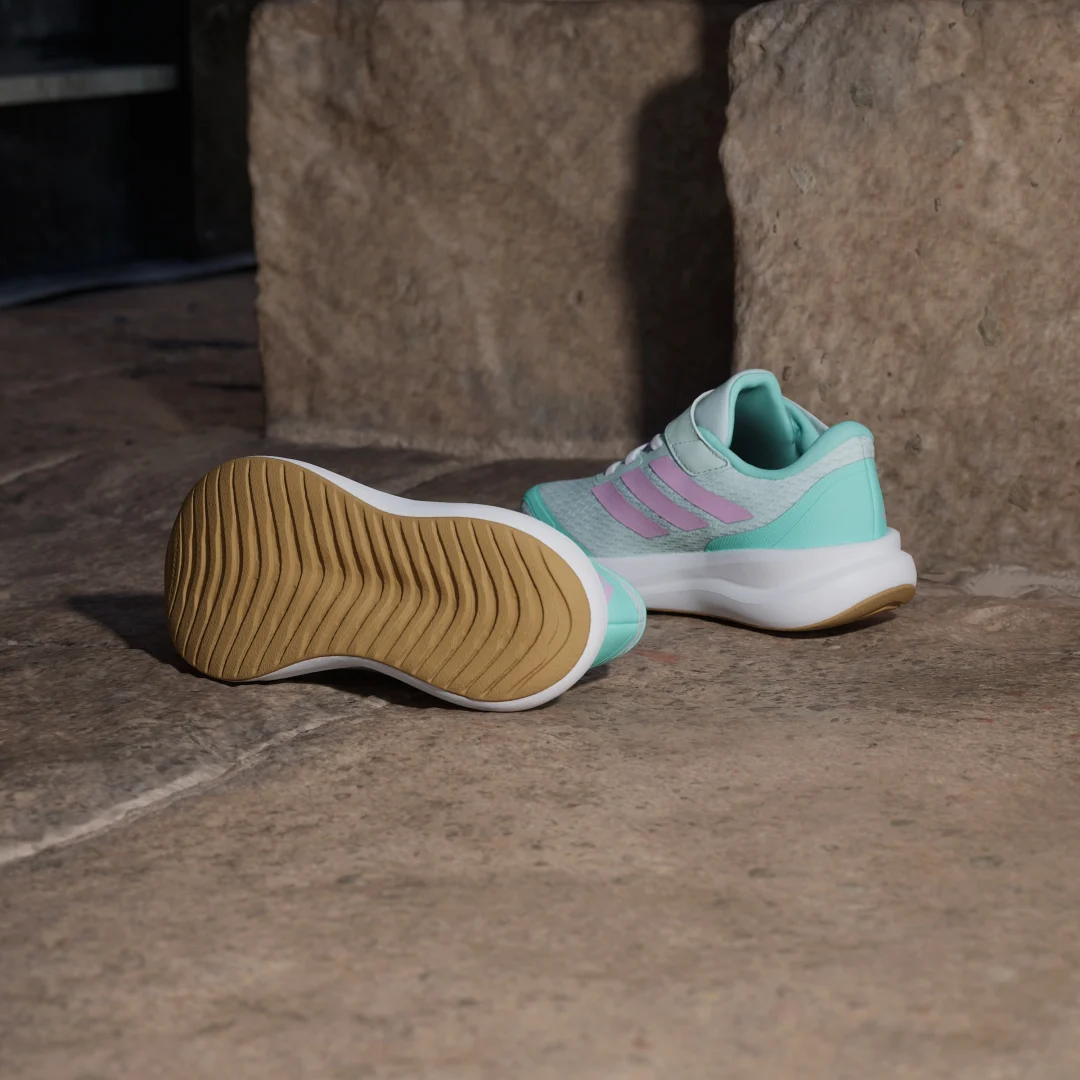 Detalle de Zapatilla Runfalcon 6 de Adidas – Turquesa