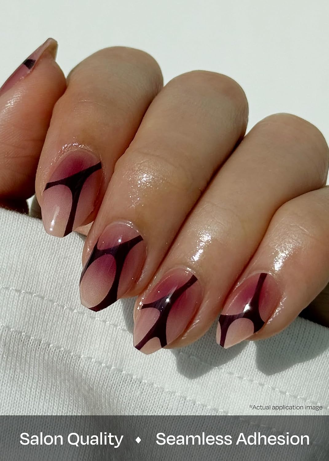 Detalle 2 de ohora Semi-Cured Gel Nail Strips