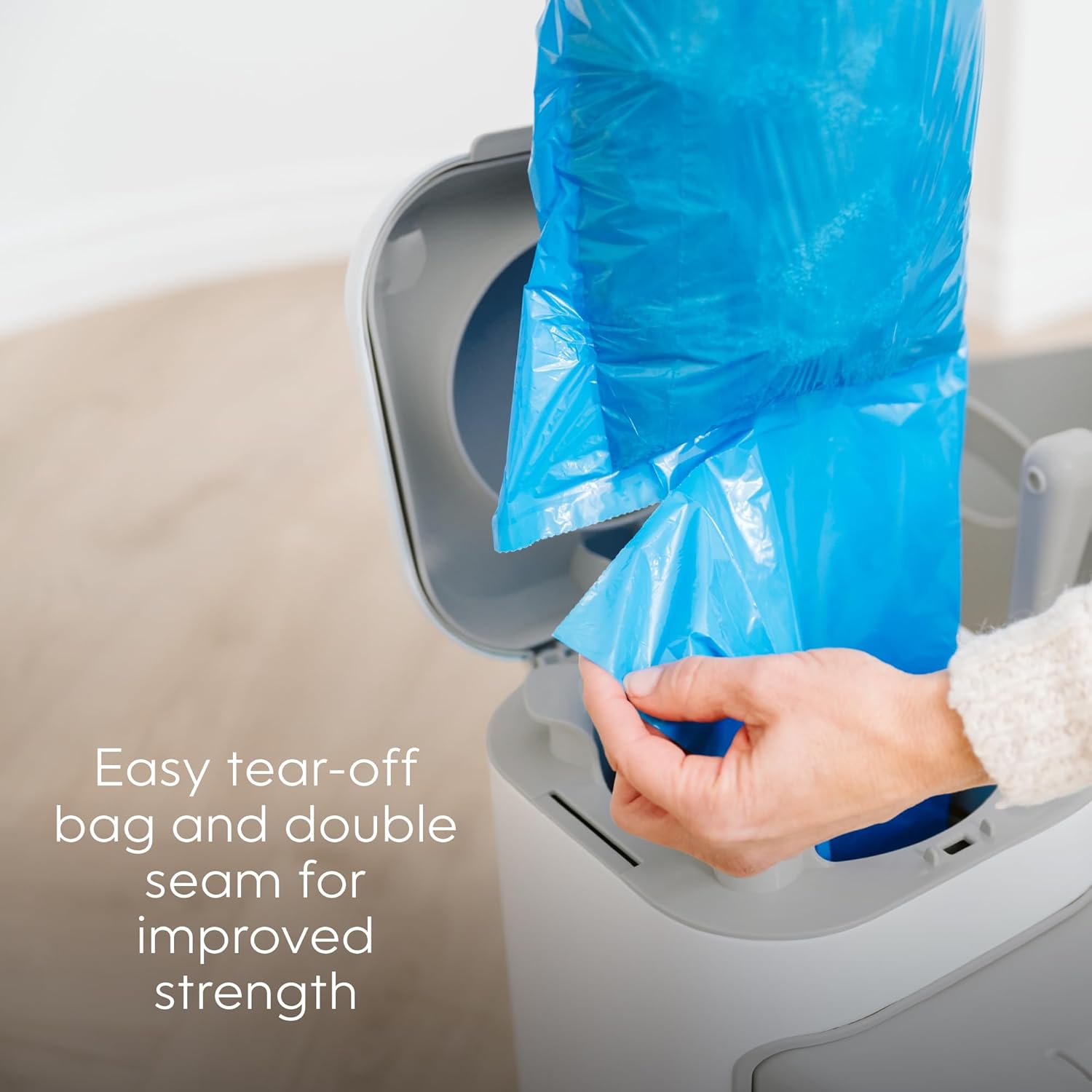 Detalle 2 de Litter Genie Lot de 24 sacs à recharge Easy Roll anti-odeurs (jusqu’à 6 mois) – technologie barrière