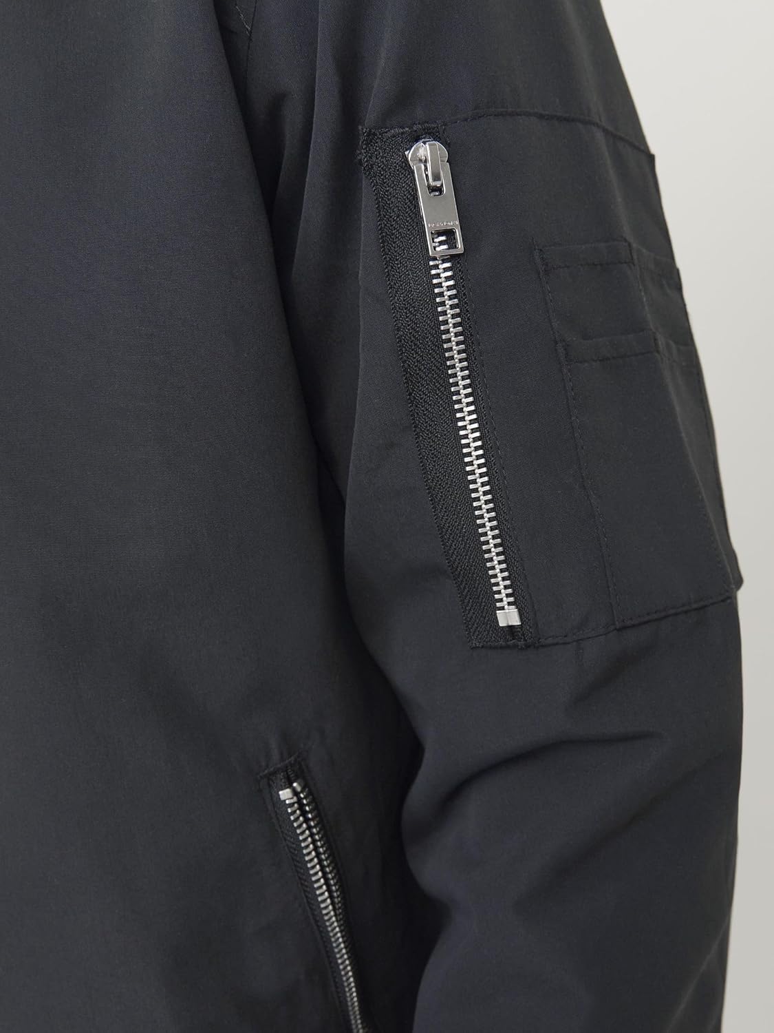 Thumbnail 5 de JACK & JONES Bomber Jacket Bomber Jacket: stile e versatilità per l’outdoor quotidiano