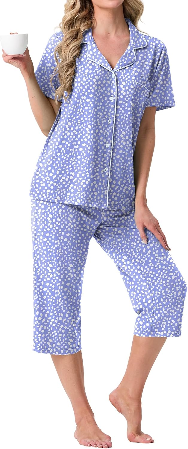 Detalle de VINTATRE Capri Pajama Set for Women, Short Sleeves, Button-Down Front and Pockets