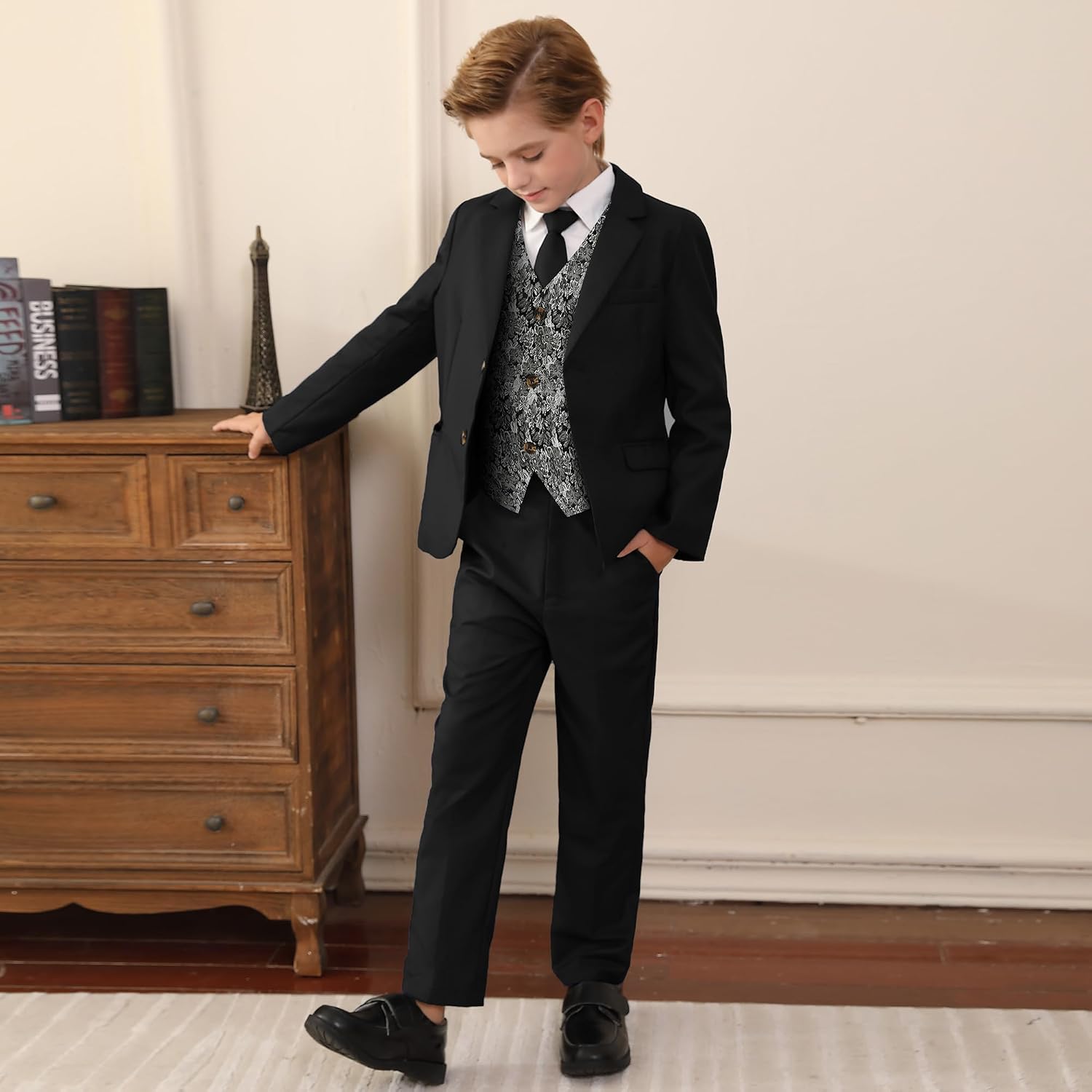 Detalle de SANMIO Boys Suit 4 Piece Slim Fit 5-12