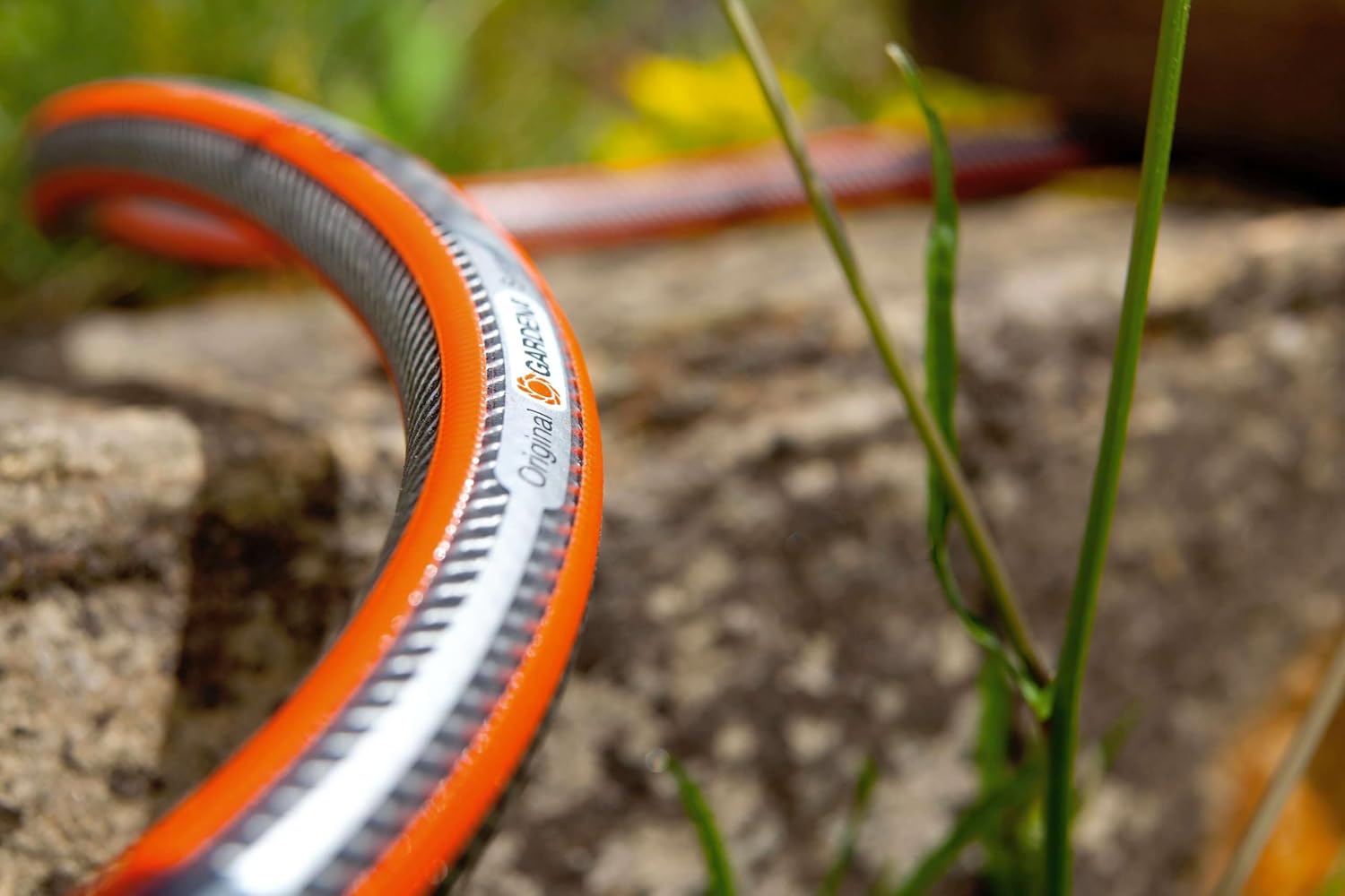 Thumbnail 3 de GARDENA Premium Superflex Garden Hose (13 mm / 1/2 inch, 30 m) with Power Grip profile