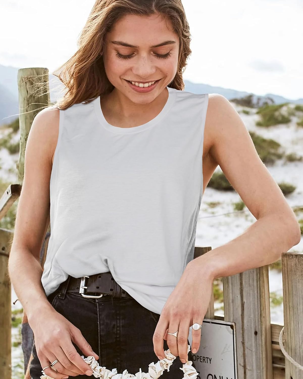 Thumbnail 6 de Womens Tank Tops Summer T Shirts Sleeveless Casual Loose Tunic Blouses 2026