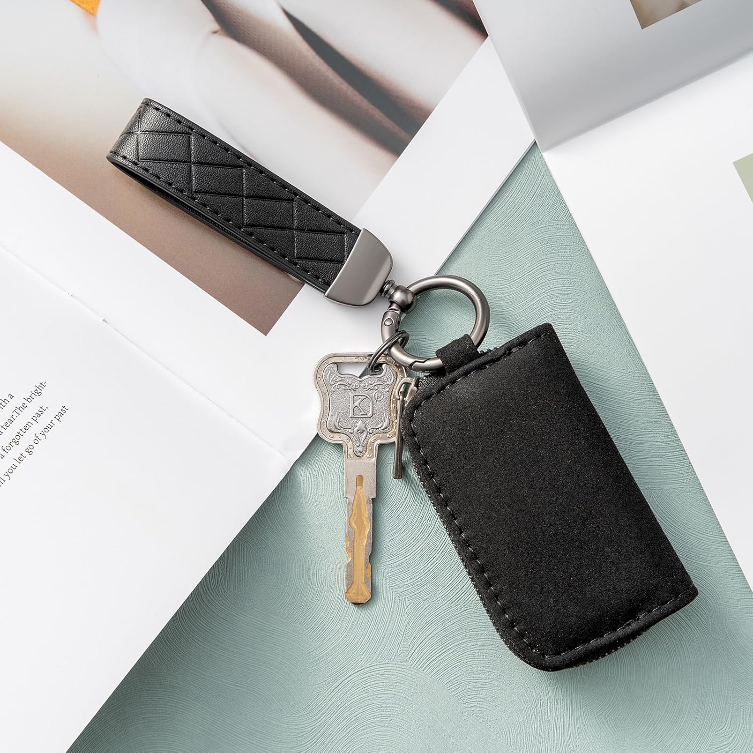 Thumbnail 5 de MORSUNBELA Schlüsselanhänger Auto aus Leder – Eleganter Car Keychain für Damen