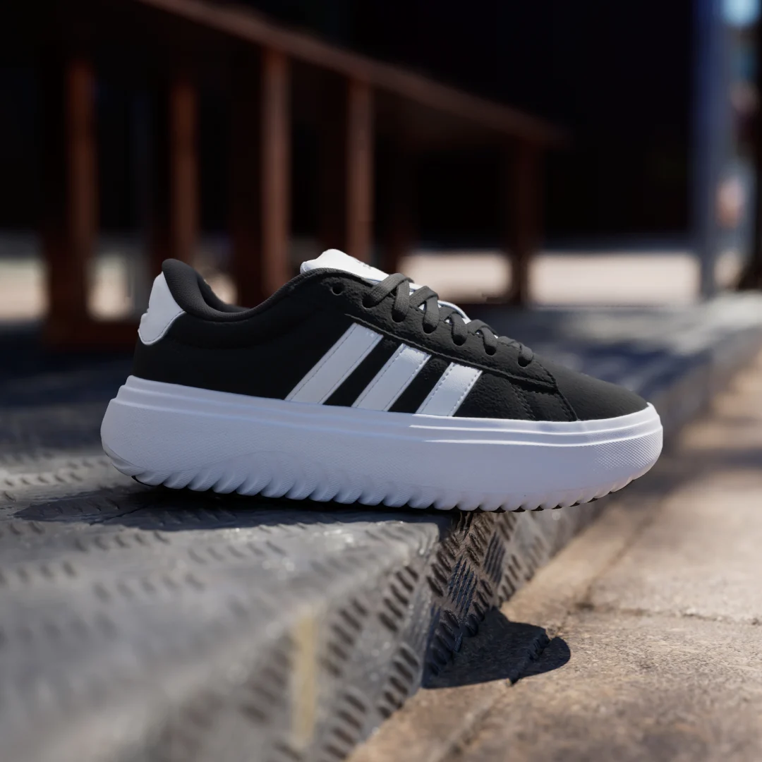 Thumbnail 1 de Zapatilla Grand Court Platform de Adidas — estilo retro con suelas en plataforma