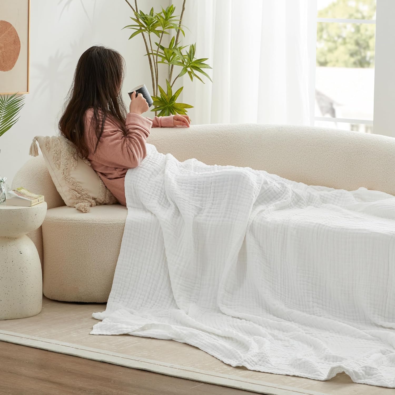 Thumbnail 2 de Love’s cabin 100% Cotton Muslin Blanket (6-Layer Gauze), King Size 108 x 90 Inches, White