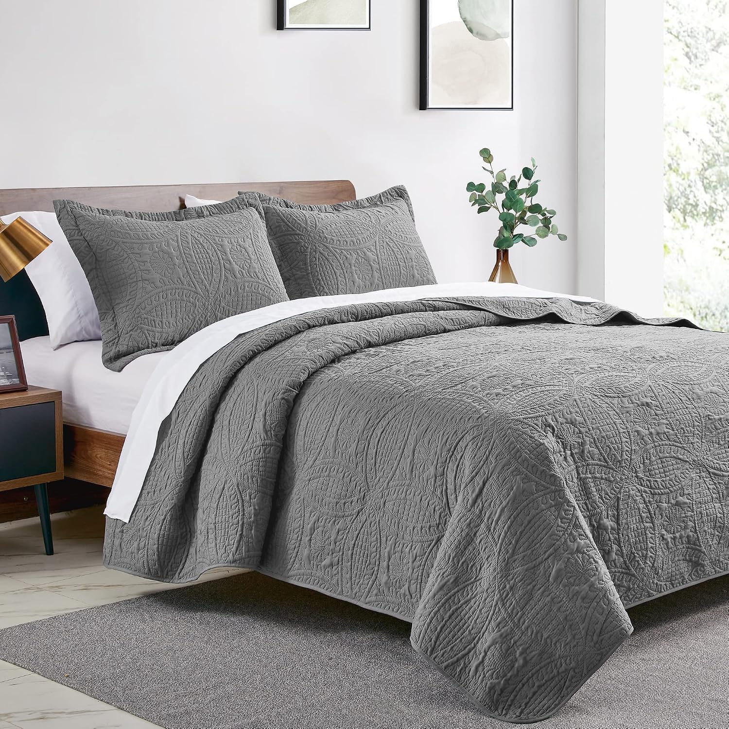 Detalle 2 de Love’s cabin Quilts for Queen Bed (Grey) Coin Pattern 3-Piece Set: 1 Quilt + 2 Pillow Shams