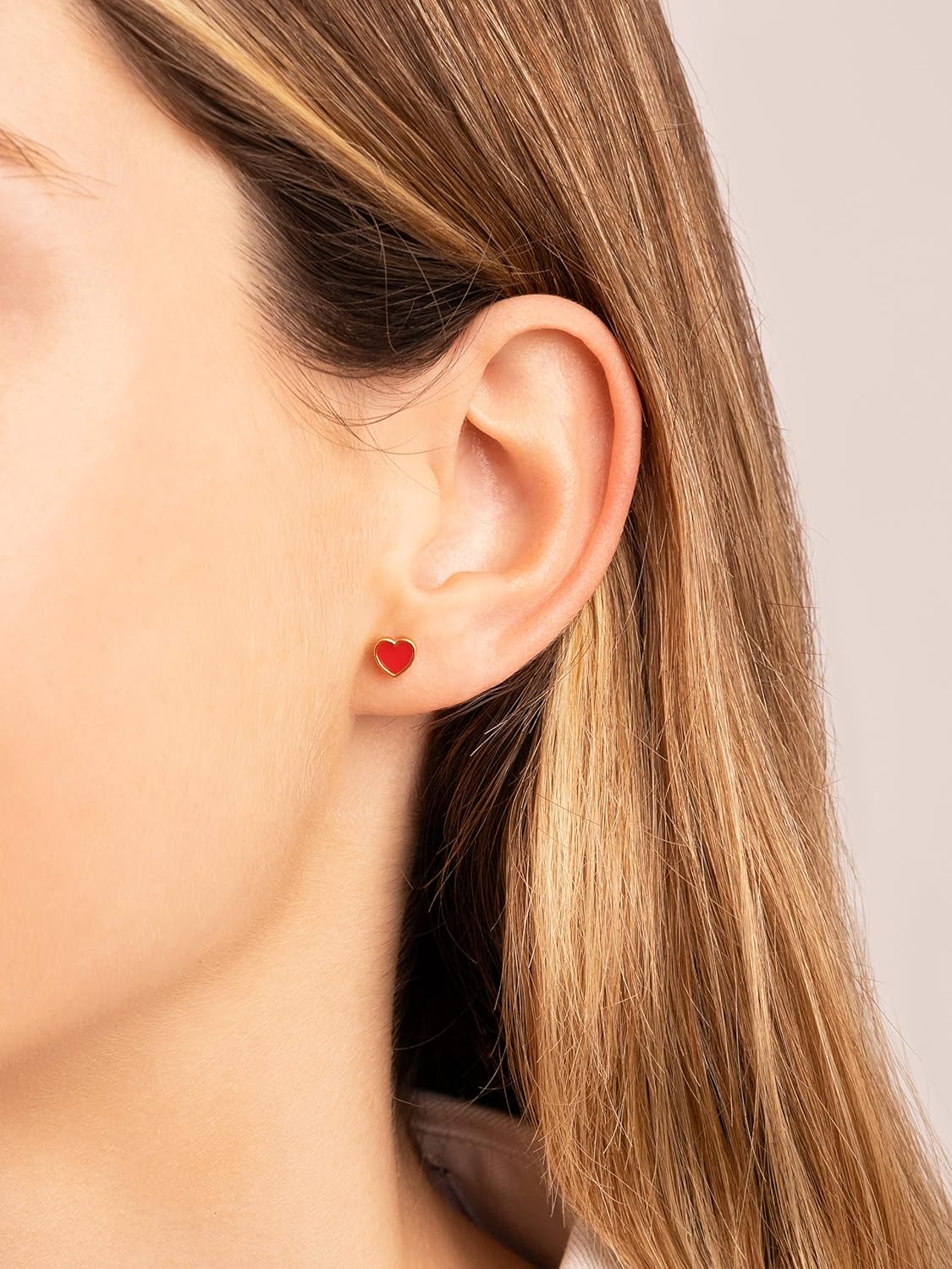 Detalle 2 de SINGULARU Orecchino Singolo Heart 5,4×5,7 mm 💎