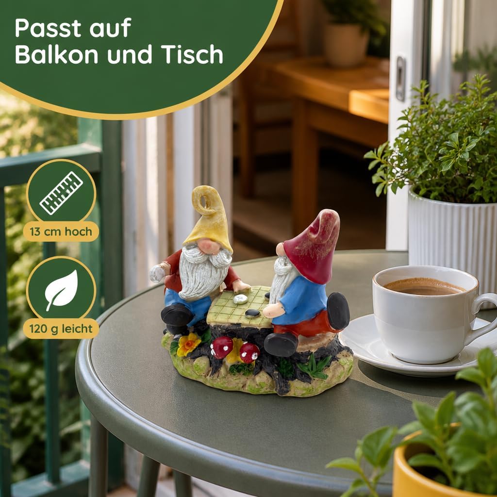 Detalle de MIJOMA Gartenzwerge Dekofigur wetterfest – Zwerge auf Wippe und im Spiel, 13x10x6 cm