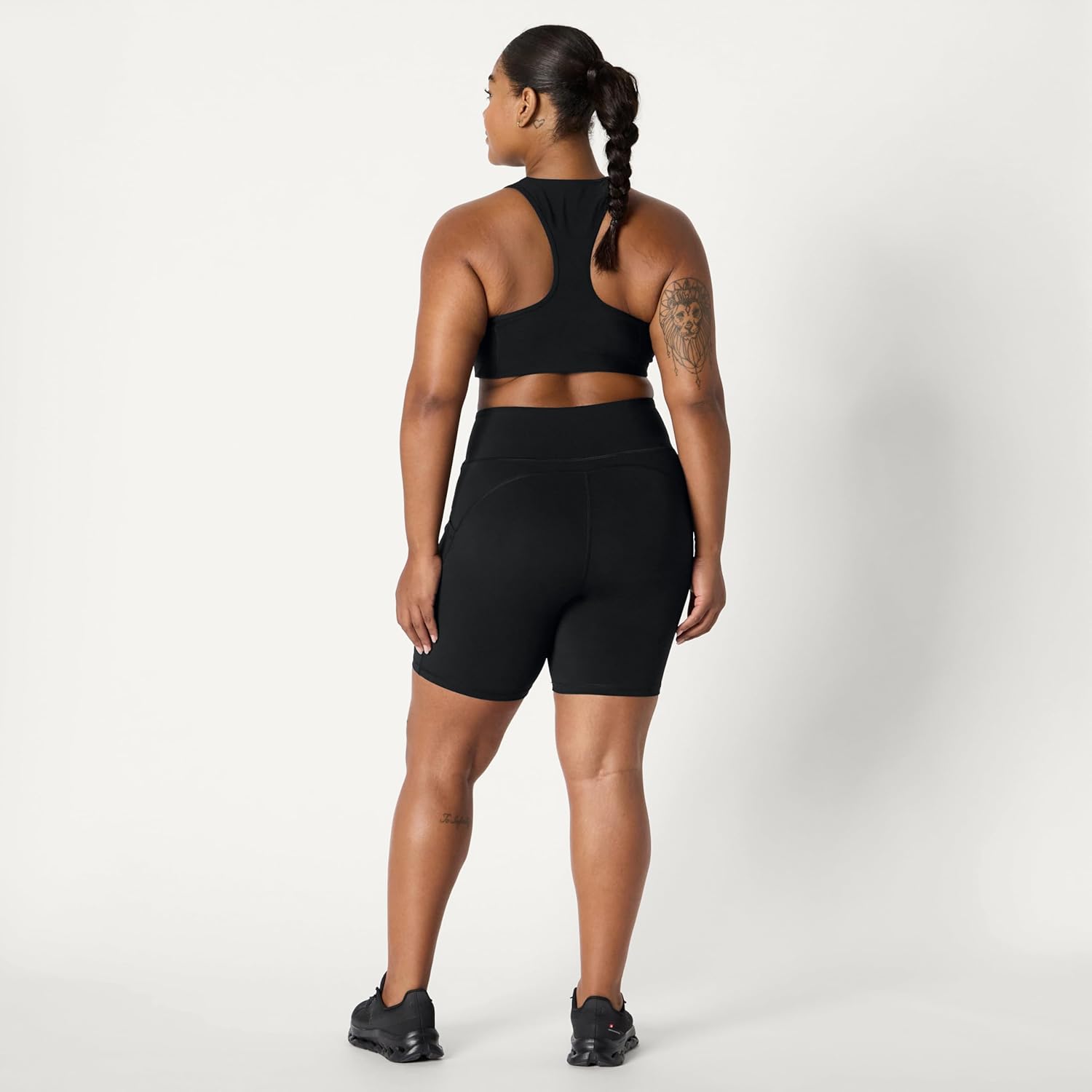 Thumbnail 6 de Amazon Essentials Women's Active Total Train High-Waist 7” (18cm) Gym Shorts with Pockets