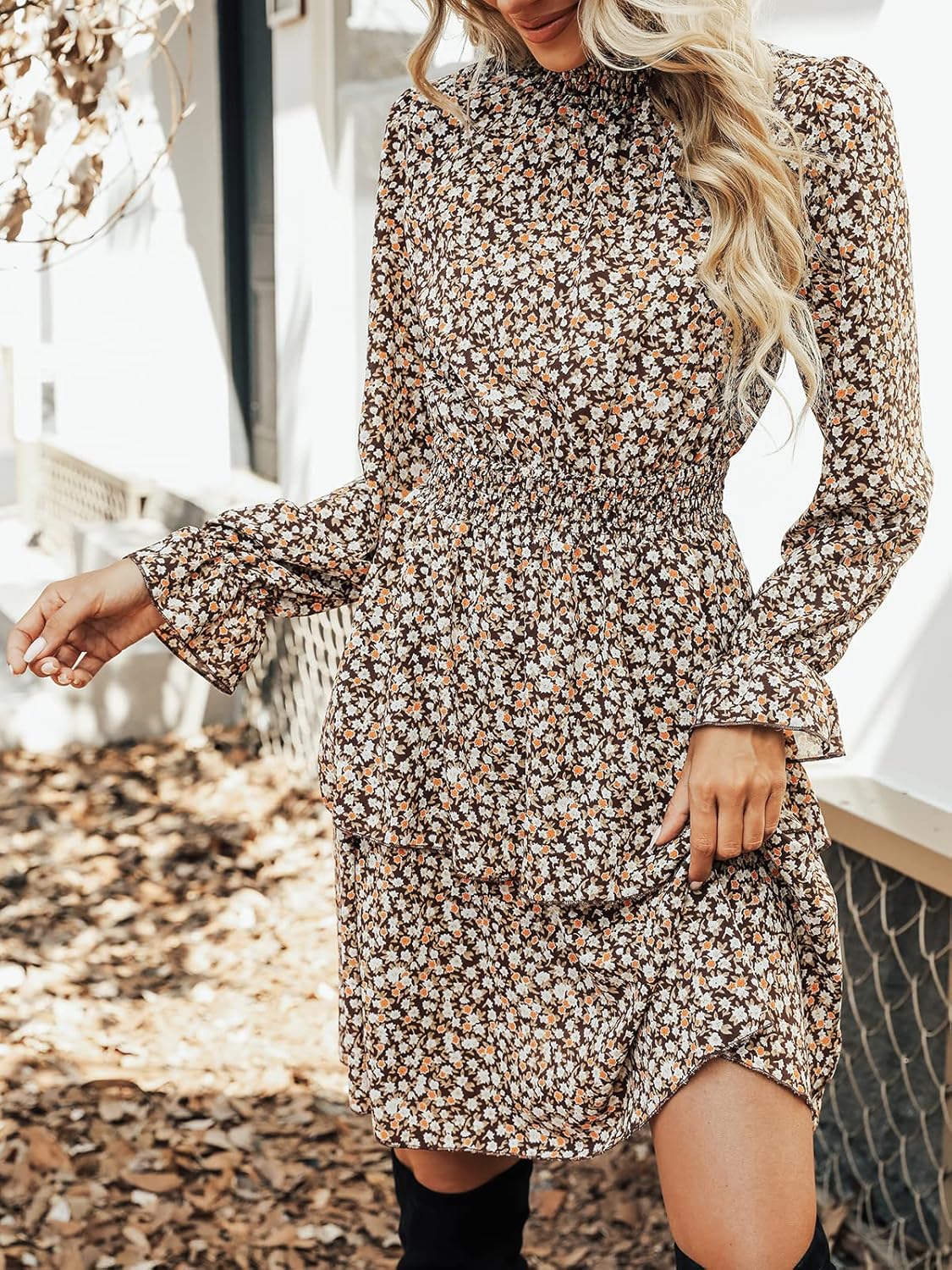 Detalle de CUPSHE Mini robe imprimé floral à col roulé et manches trompette