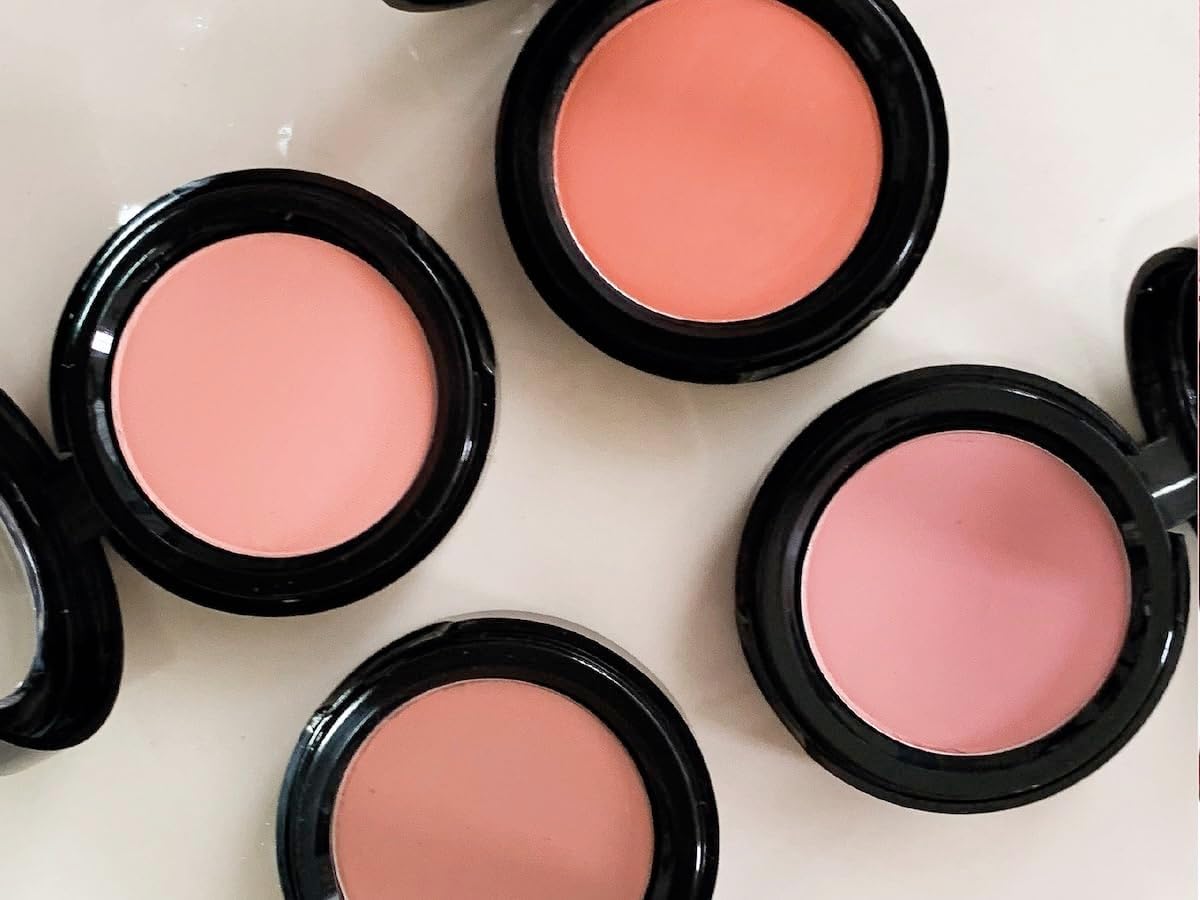 Detalle 2 de Sandstone Scandinavia Fard à joues en poudre Rose Clair (Hypoallergénique & Vegan) – longue tenue