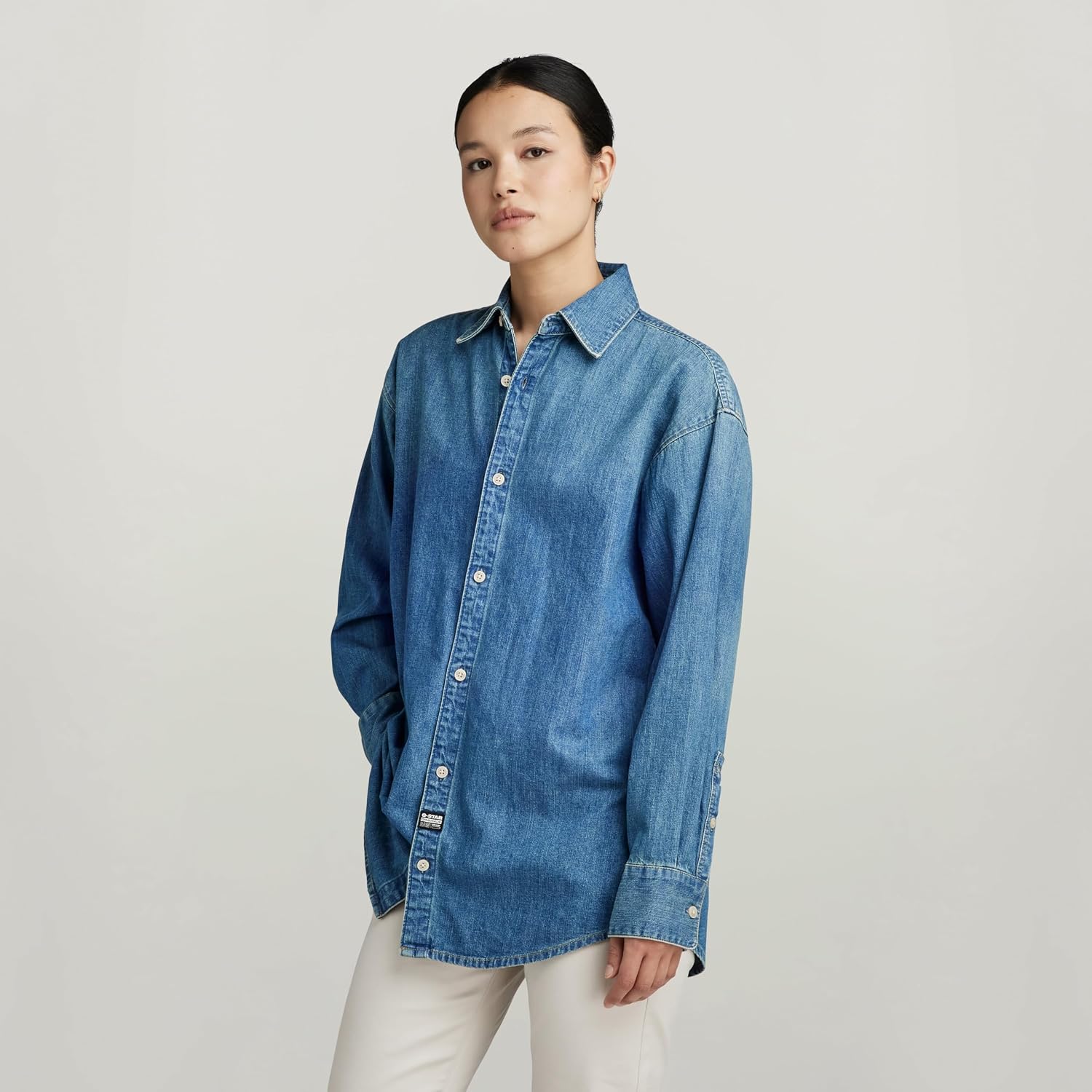 Detalle 2 de G-Star Relaxed Denim Shirt Pocketless Magliette Donna: camicia denim senza tasche, comoda e d’impatto