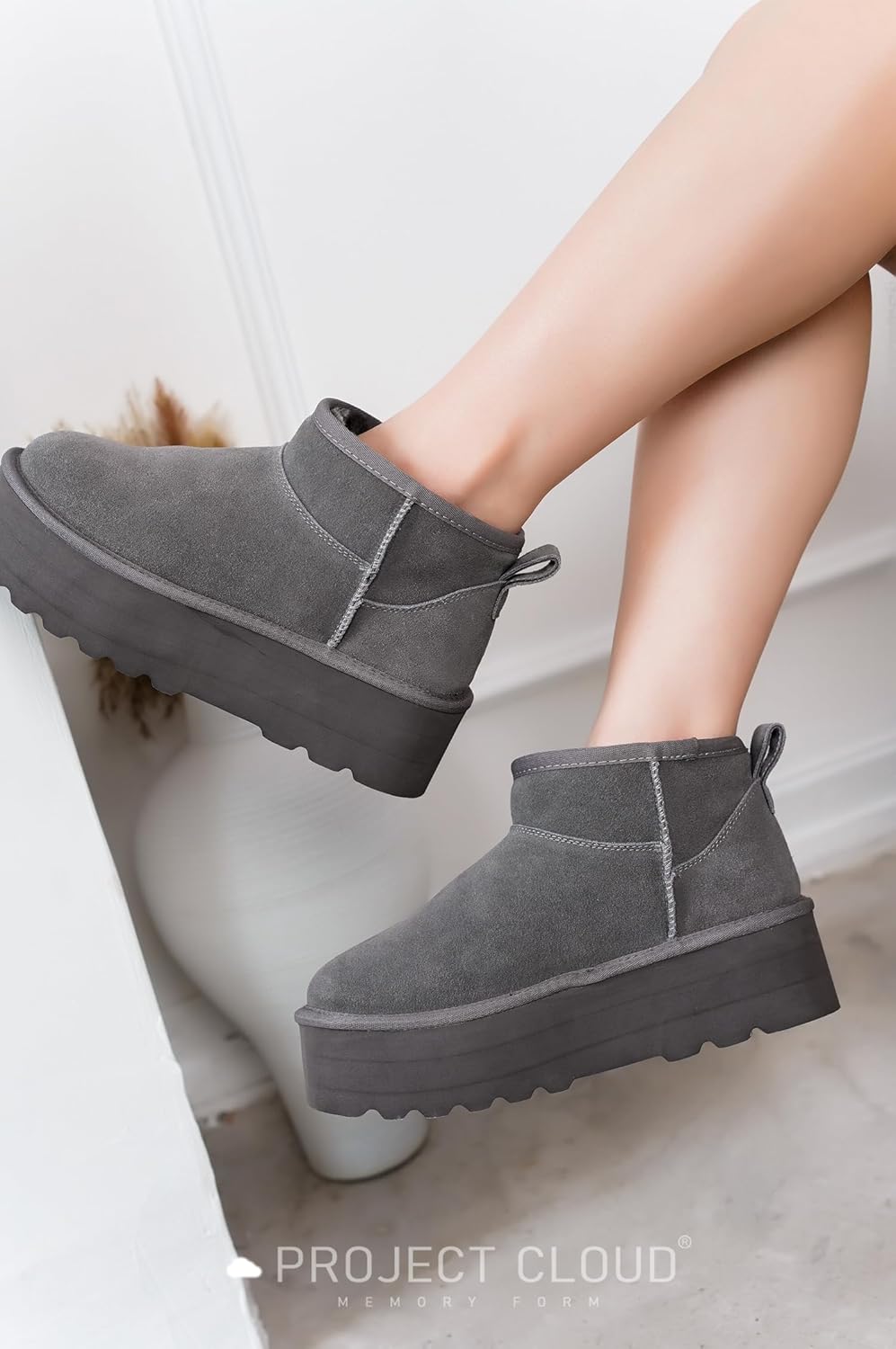 Detalle 2 de Project Cloud Huggy Ankle Boots 1.75-inch