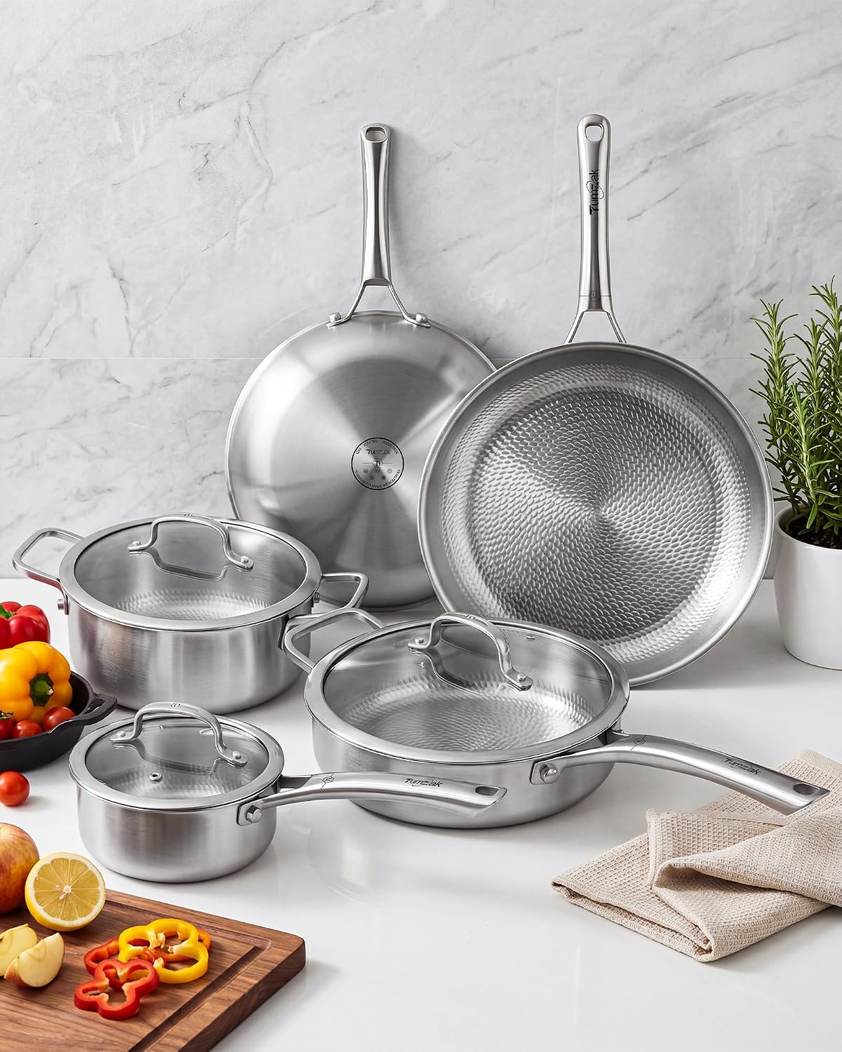 Detalle de Tumzak Titanium Frying Pans, 8+10+12-Inch Set