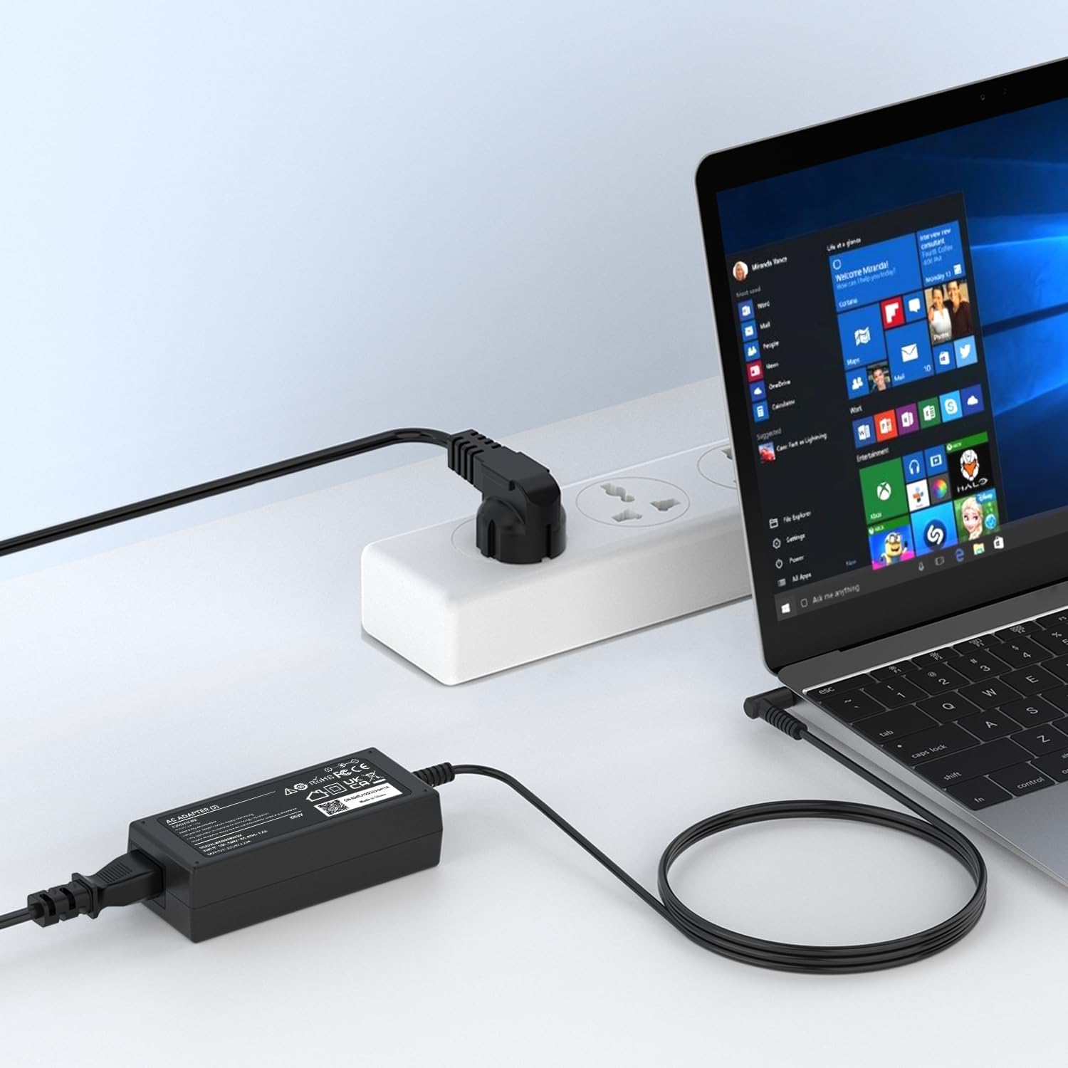 Detalle 2 de VUOHOEG 65W Laptop Netzteil
