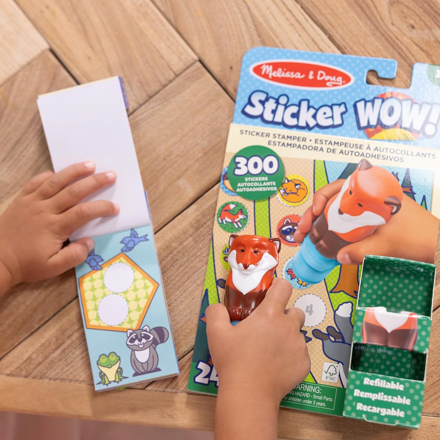 Detalle de Melissa & Doug Sticker Wow! Set Volpe con 500 adesivi e timbratore collezionabile