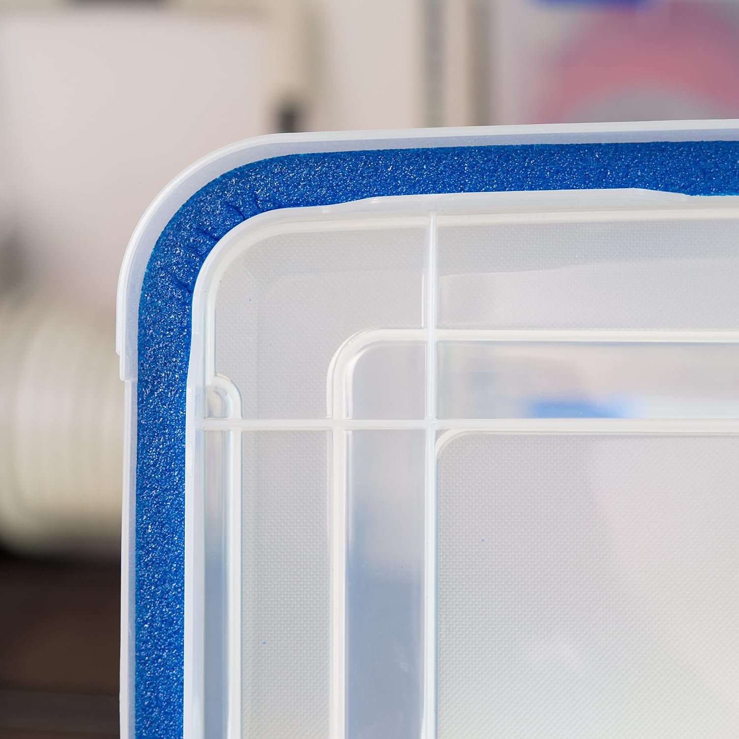 Detalle de IRIS USA WeatherPro 74 Qt Storage Bin, 3-Pack