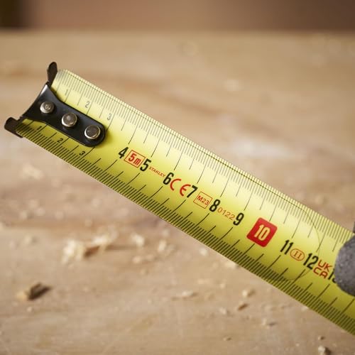 Detalle 2 de STANLEY FATMAX Mètre à Ruban 5 M – Ruban ultra épais 0,13 mm avec Blade Armor et Mylar