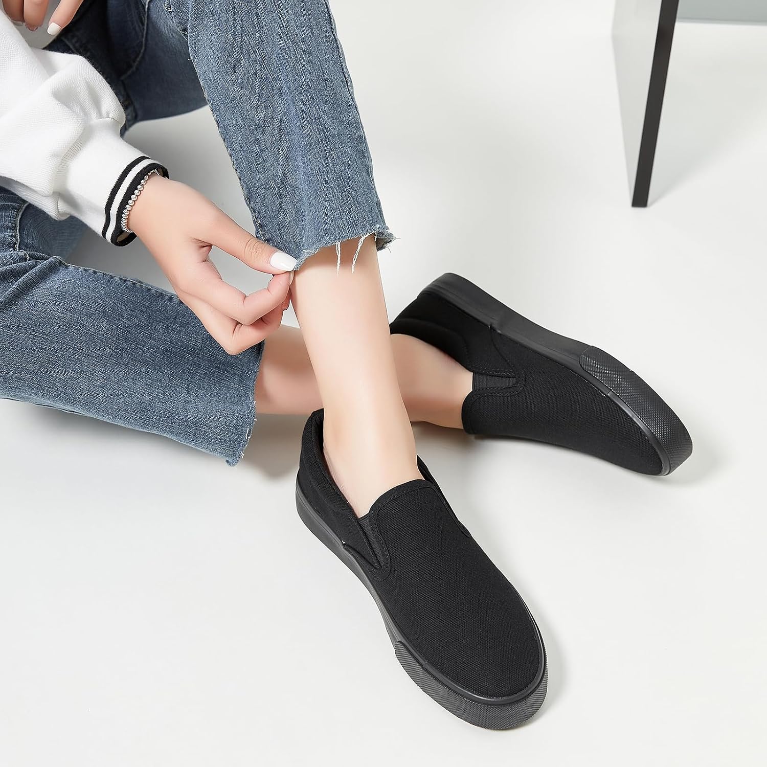 Thumbnail 5 de Women's Slip-On Canvas Sneakers: Non-Slip, Low-Top Casual Loafers