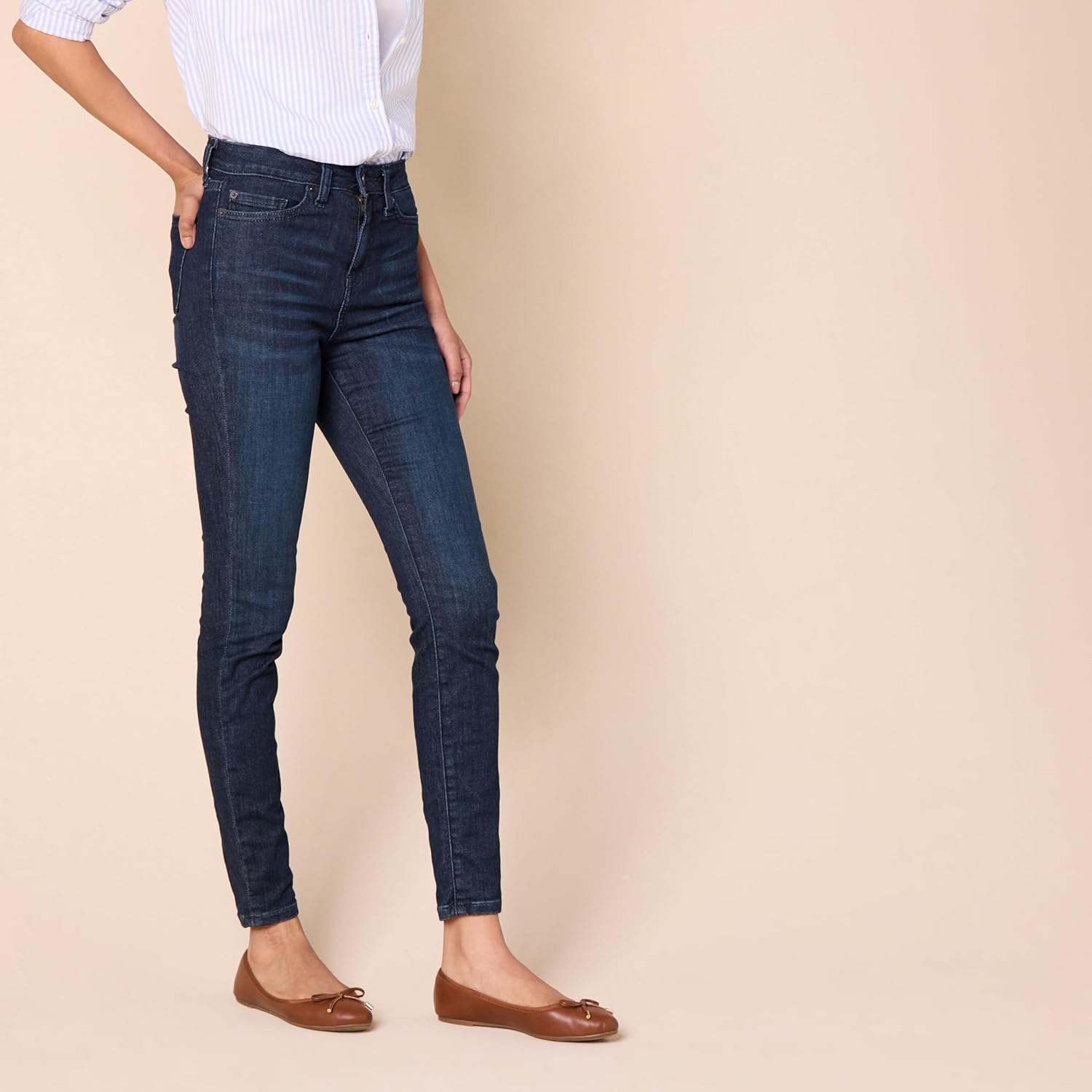 Thumbnail 2 de Amazon Essentials Damen Skinny-Jeans mit hohem Bund (Taille hoch) – Auslaufmodell