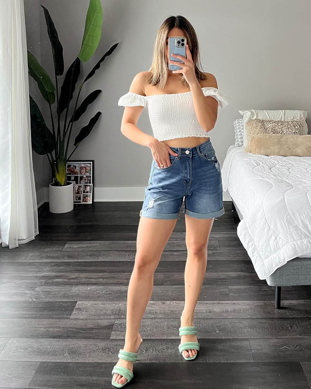 Thumbnail 3 de luvamia Women’s Casual Ripped Denim Shorts (High Rise, Distressed, Rolled Hem)